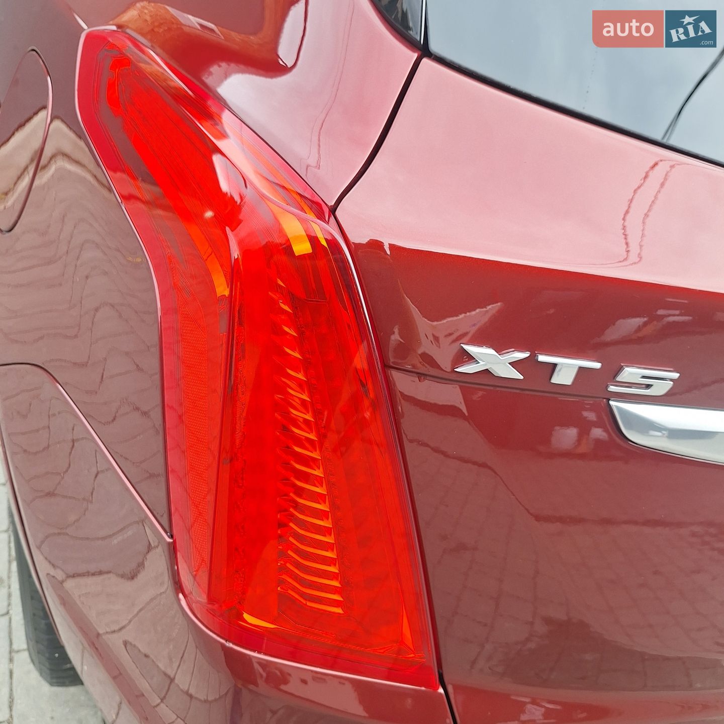Cadillac XT5 2016 VIN 1GYKNBRS8HZ177634 фото оголошення 7 з 88