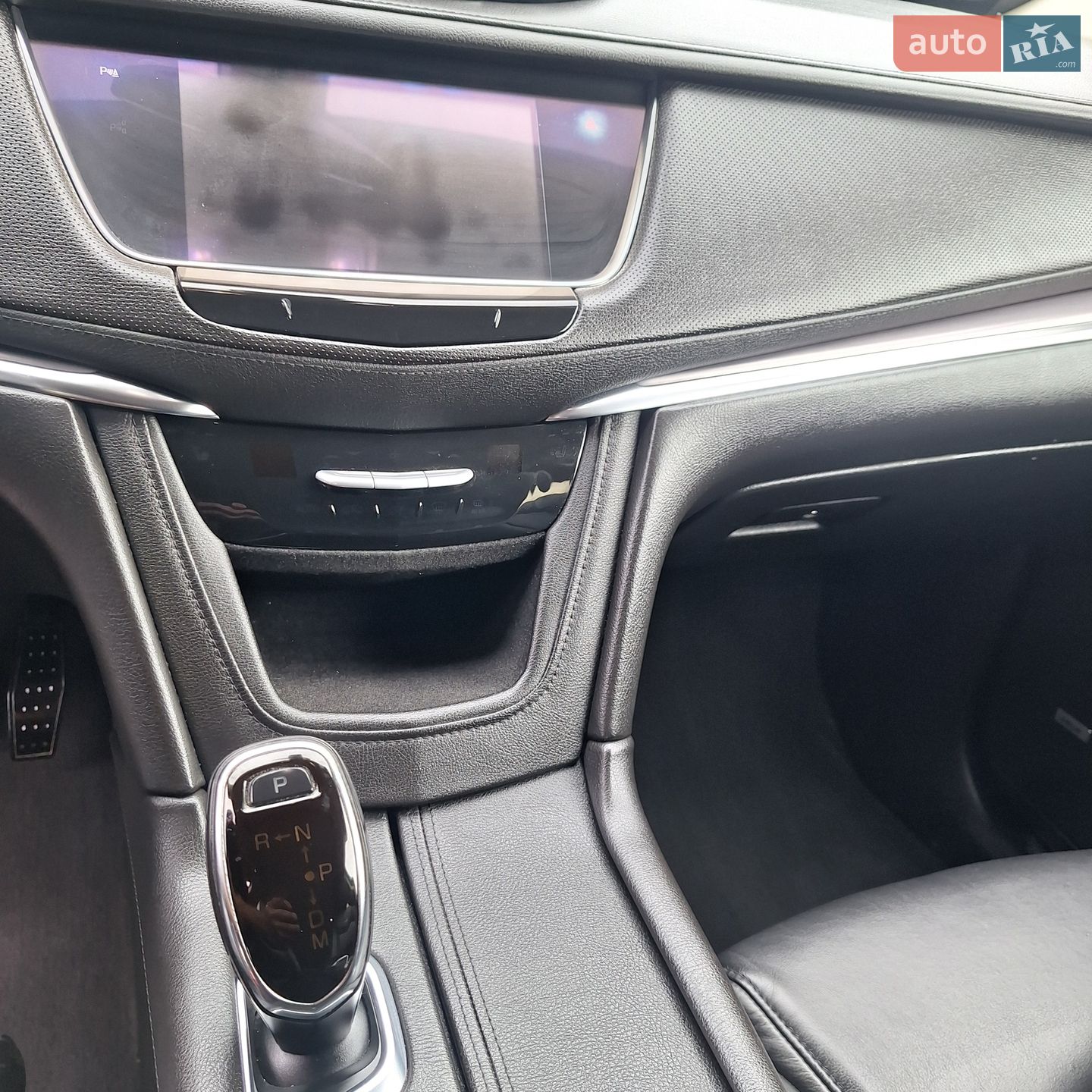 Cadillac XT5 2016 VIN 1GYKNBRS8HZ177634 фото оголошення 27 з 88
