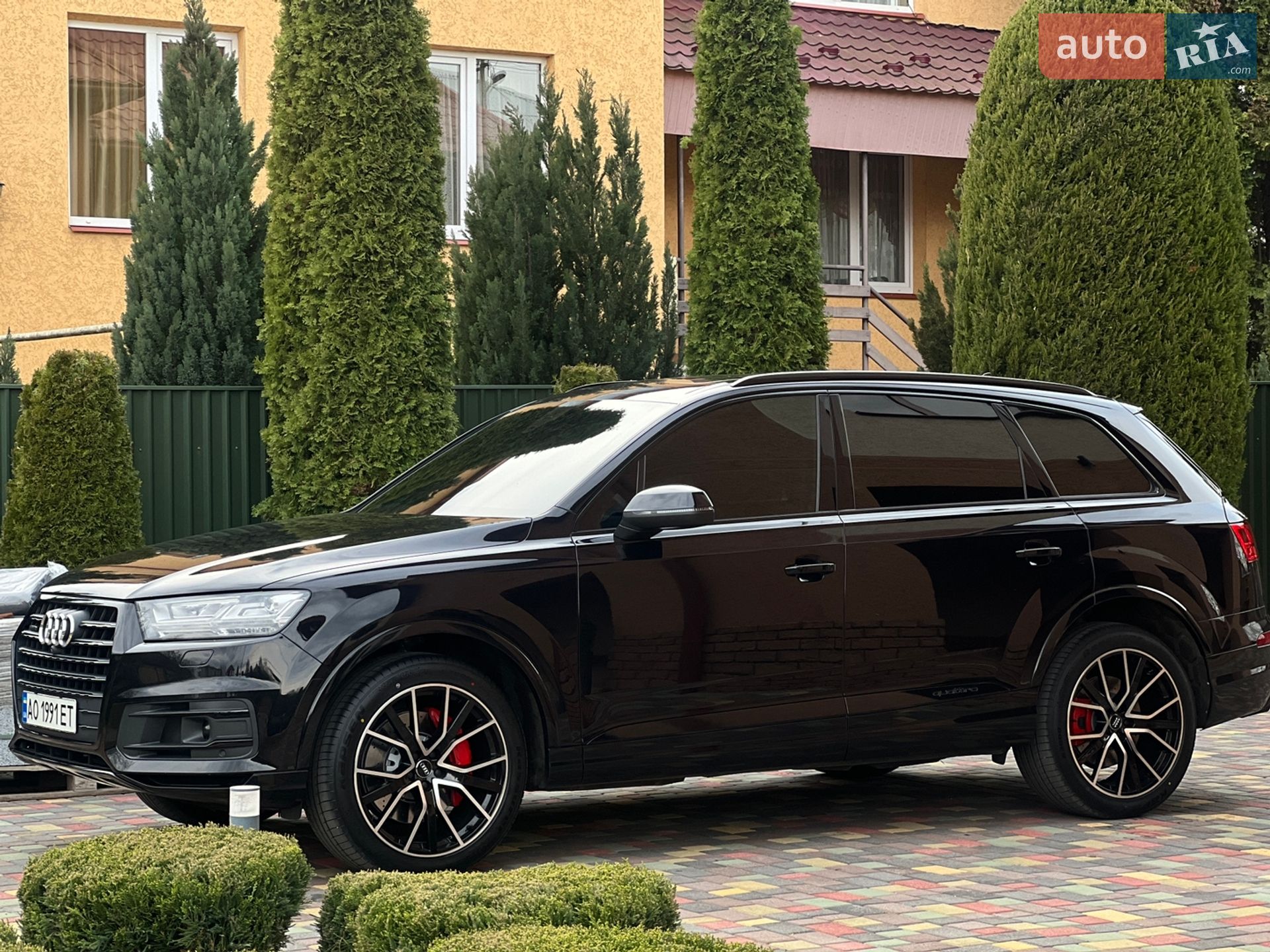 Audi Q7 2017 VIN WA1VABF74JD026902 фото оголошення 9 з 75