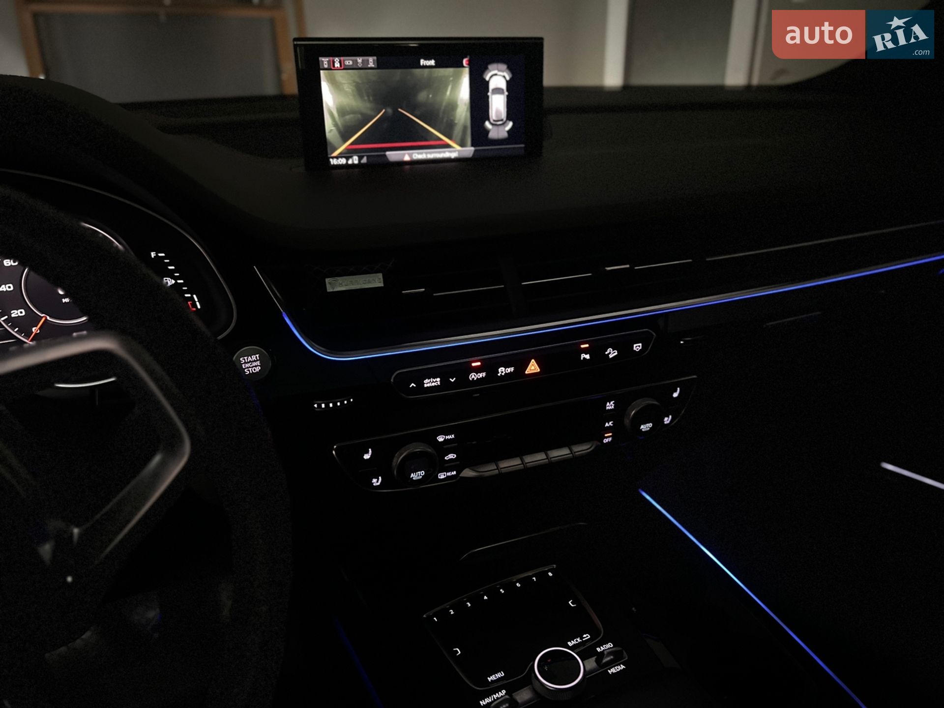 Audi Q7 2017 VIN WA1VABF74JD026902 фото оголошення 15 з 75