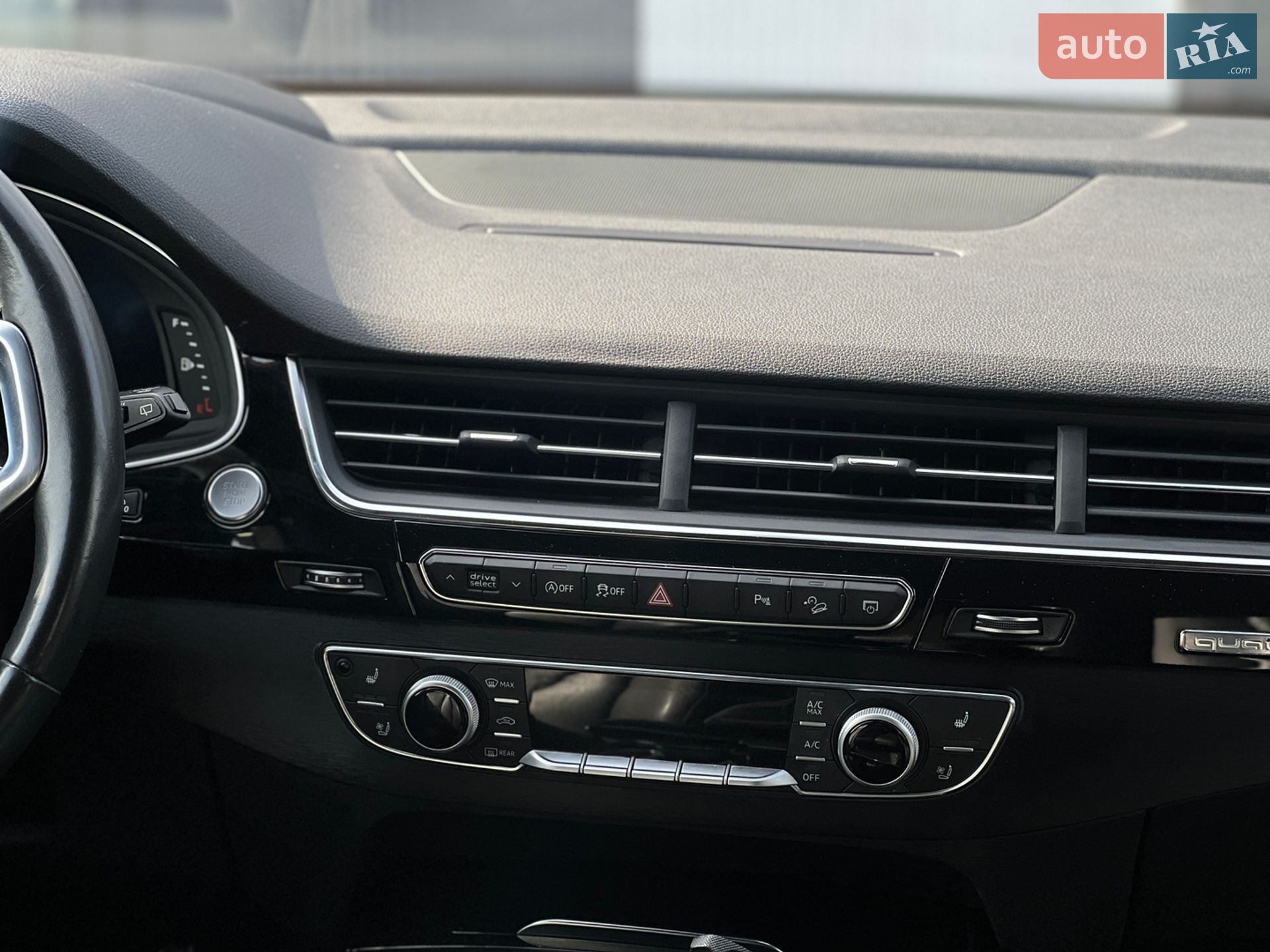 Audi Q7 2017 VIN WA1VABF74JD026902 фото оголошення 70 з 75