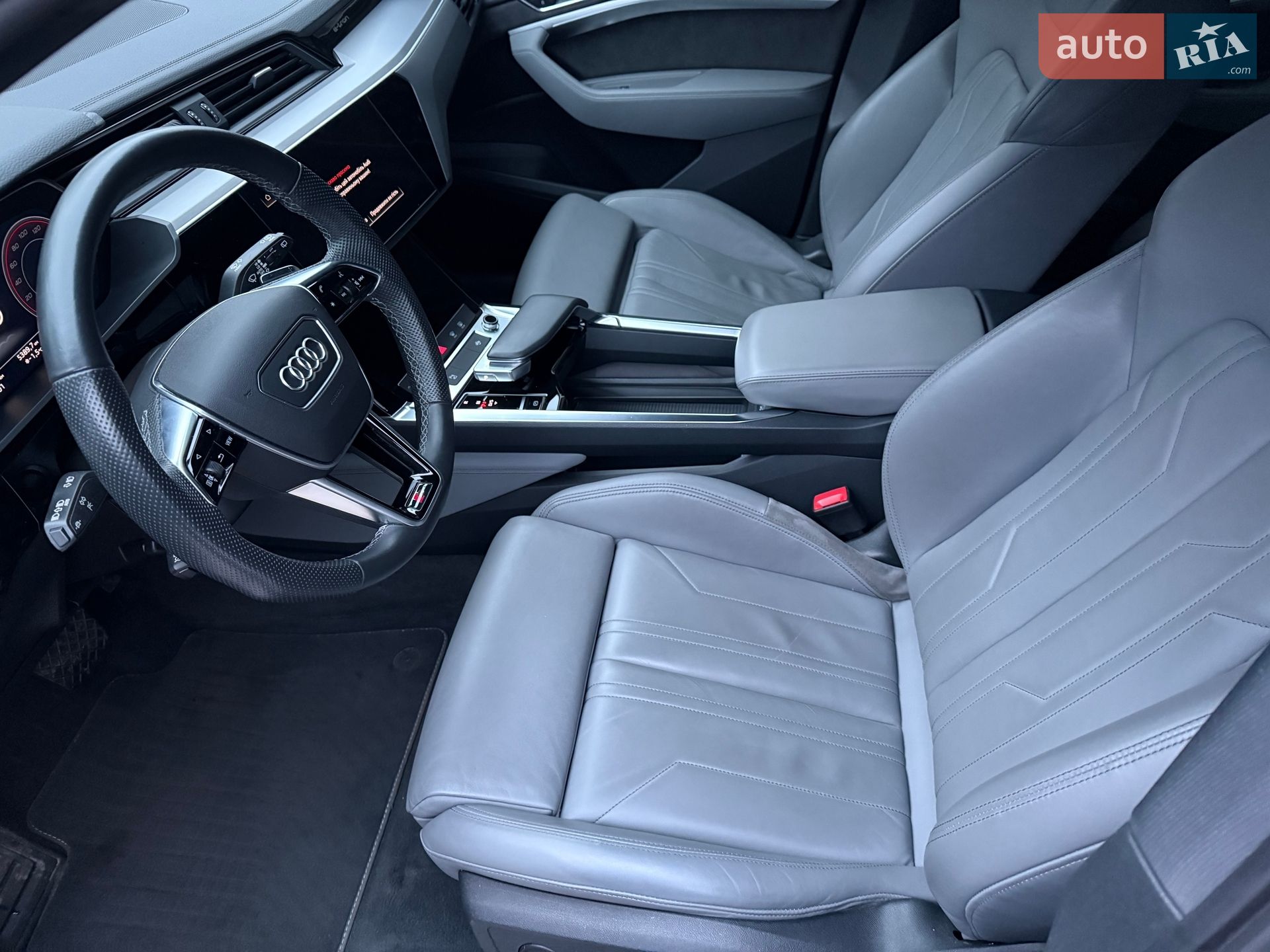 Audi e-tron 2021 VIN WAUZZZGEXNB006920 фото оголошення 27 з 42