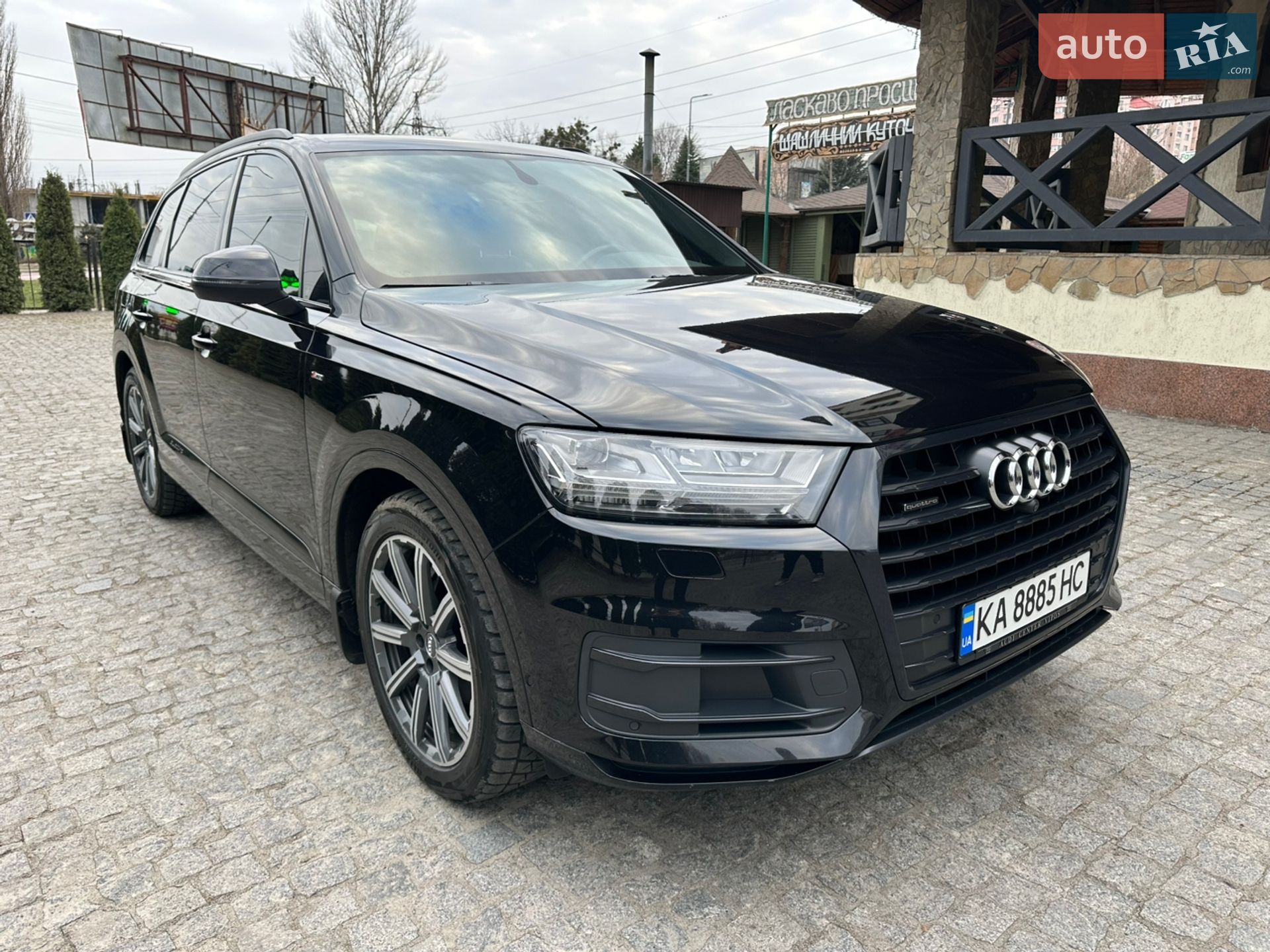 Audi Q7 2019 VIN WAUZZZ4MXKD045857 фото оголошення 15 з 28
