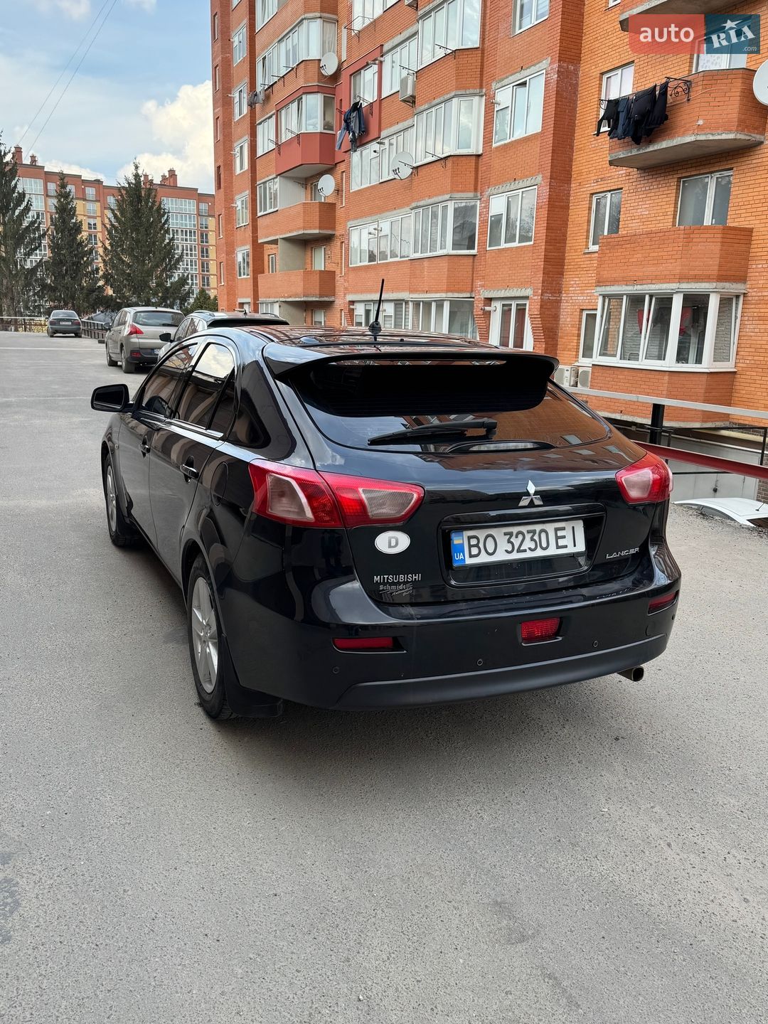 Mitsubishi Lancer 2010 VIN JMBLJCX8AAU500419 фото оголошення 3 з 13
