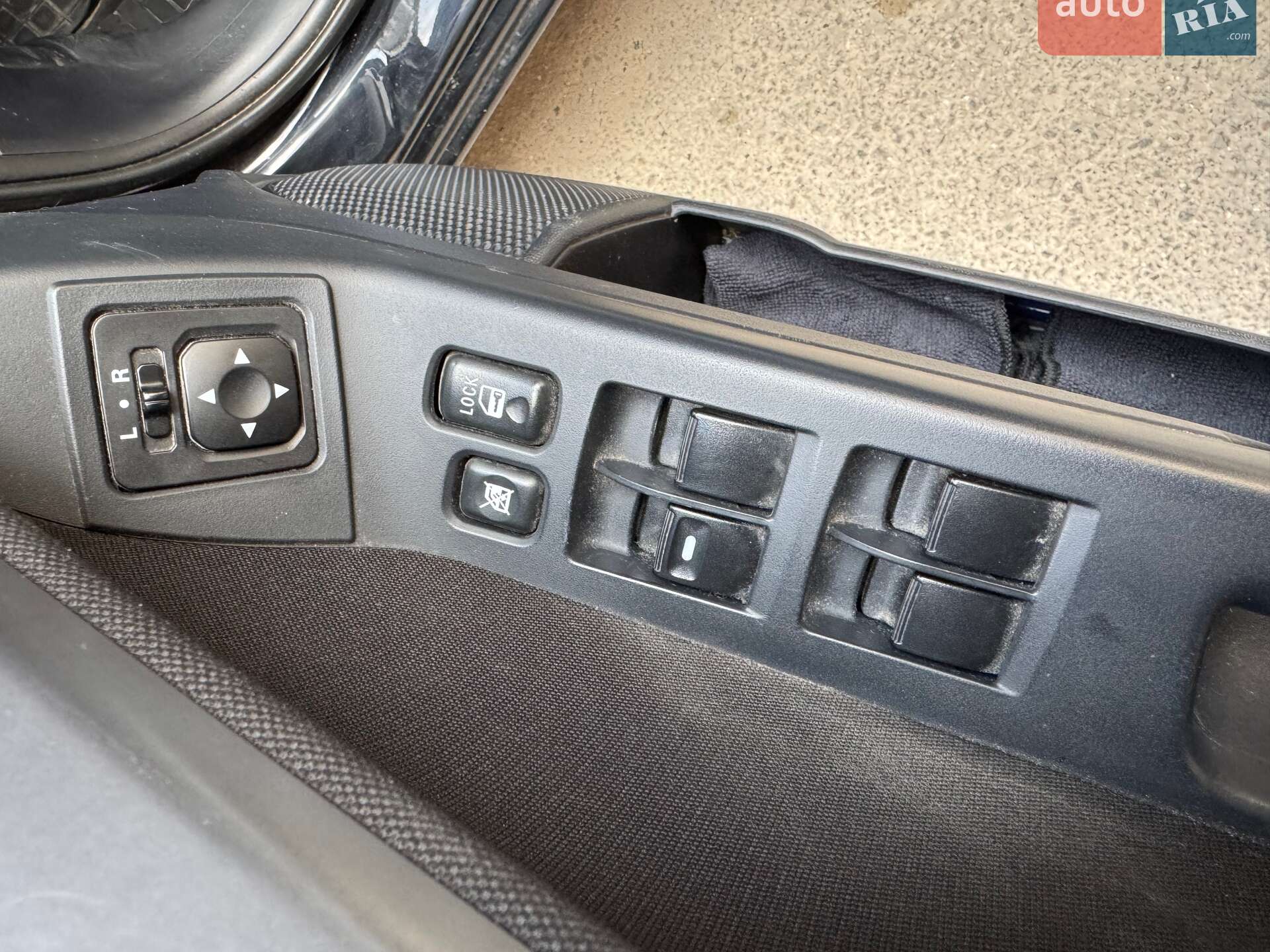 Mitsubishi Lancer 2010 VIN JMBLJCX8AAU500419 фото оголошення 5 з 13