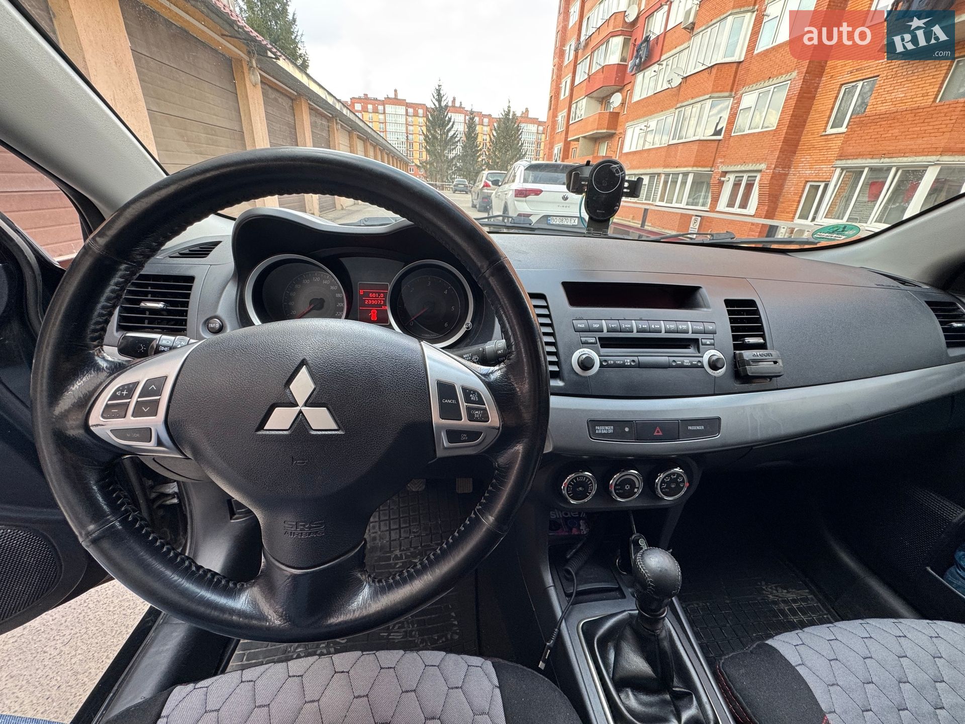 Mitsubishi Lancer 2010 VIN JMBLJCX8AAU500419 фото оголошення 6 з 13