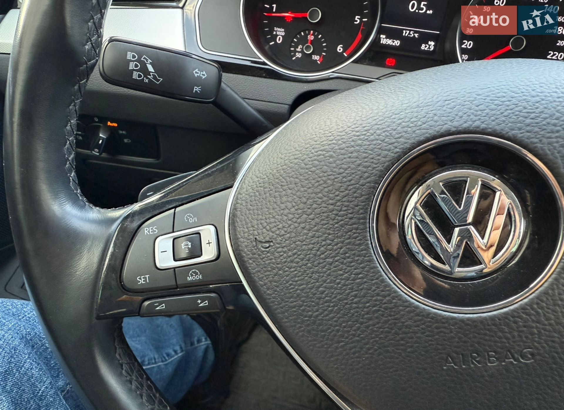 Volkswagen Passat 2018 VIN WVWZZZ3CZJE261767 фото оголошення 22 з 30