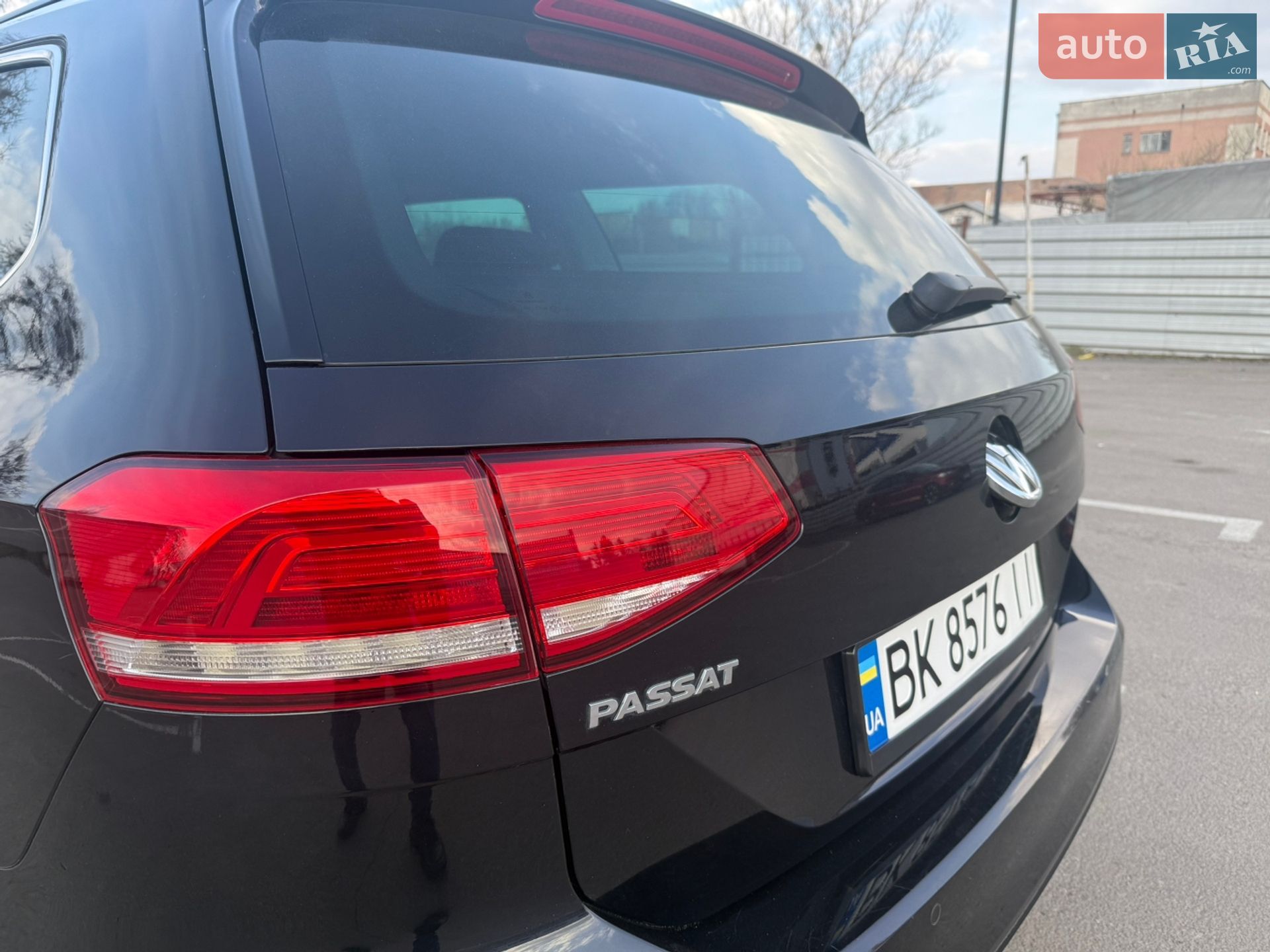 Volkswagen Passat 2018 VIN WVWZZZ3CZJE261767 фото оголошення 5 з 30