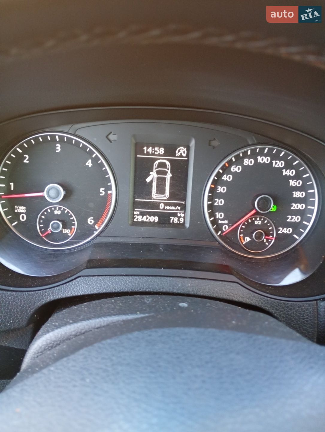 Volkswagen Sharan 2011 VIN WVWZZZ7NZBV017475 фото оголошення 16 з 29