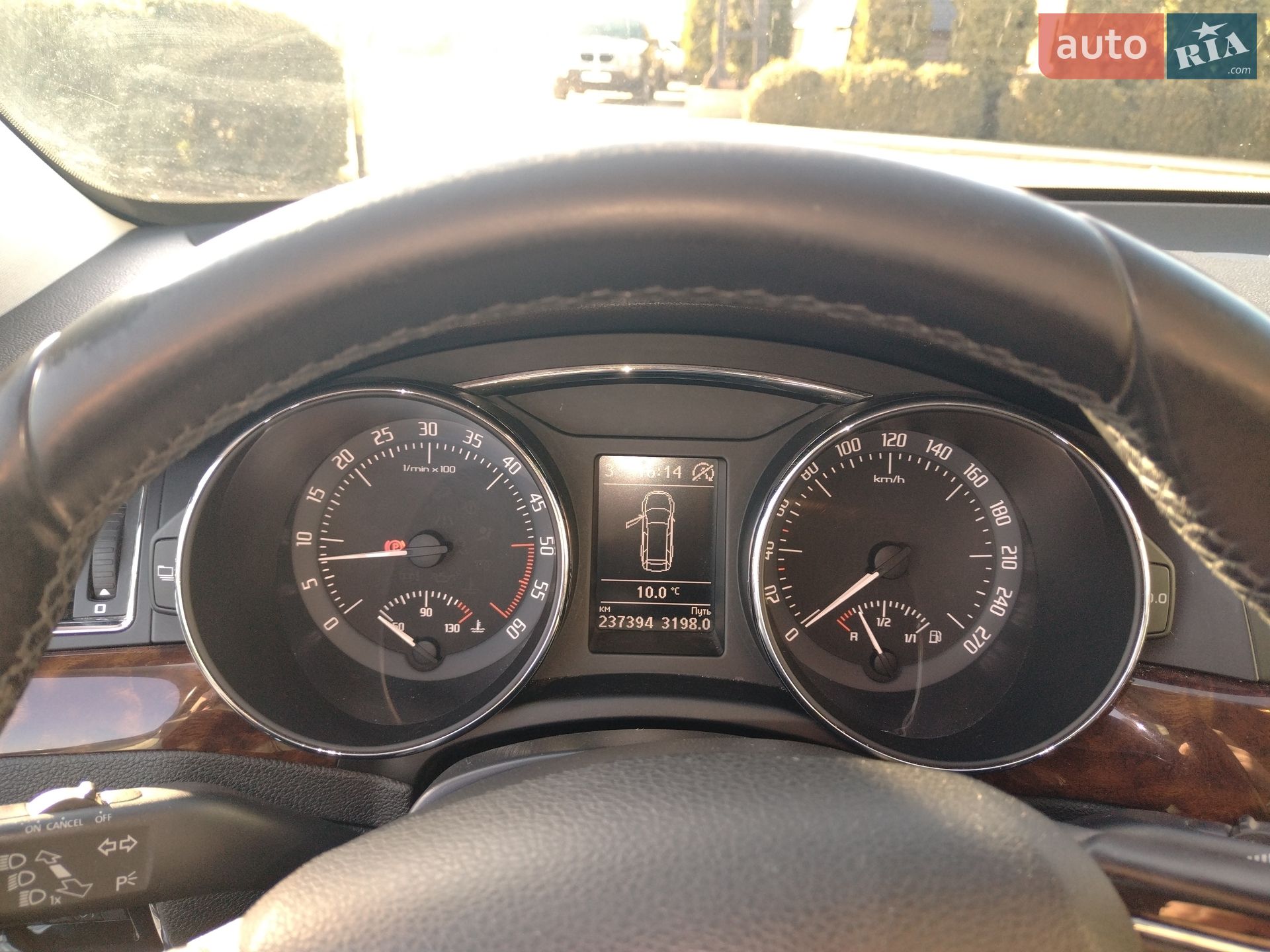 Skoda Superb 2015 VIN TMBJJ73T1F9050989 фото оголошення 15 з 31