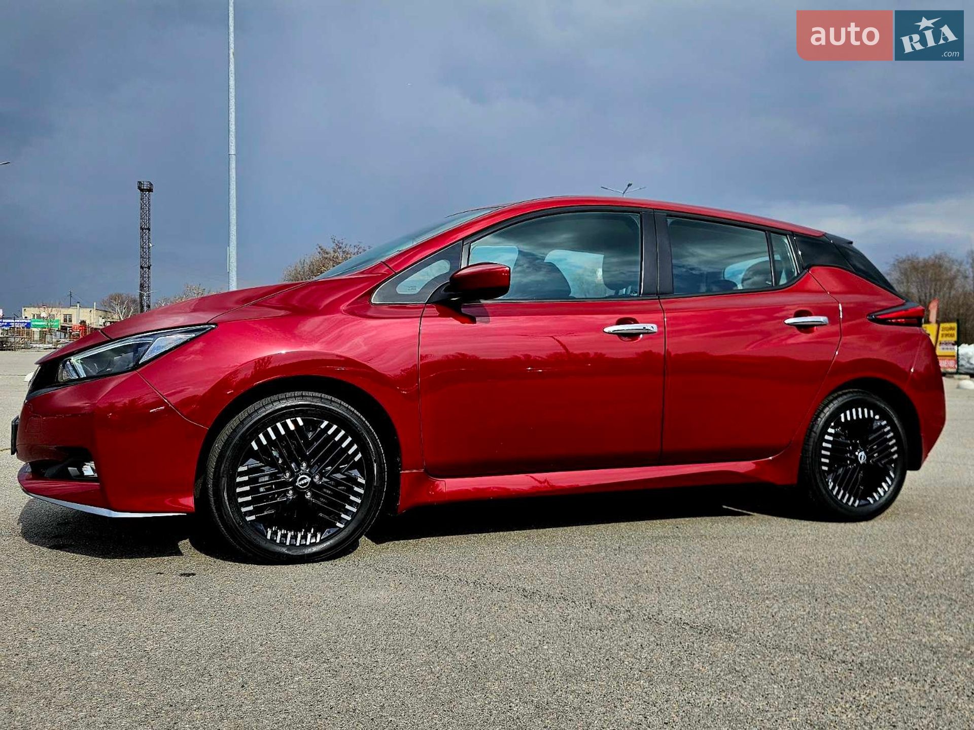 Nissan Leaf 2024 VIN 1N4CZ1CV5RC555558 фото оголошення 6 з 34