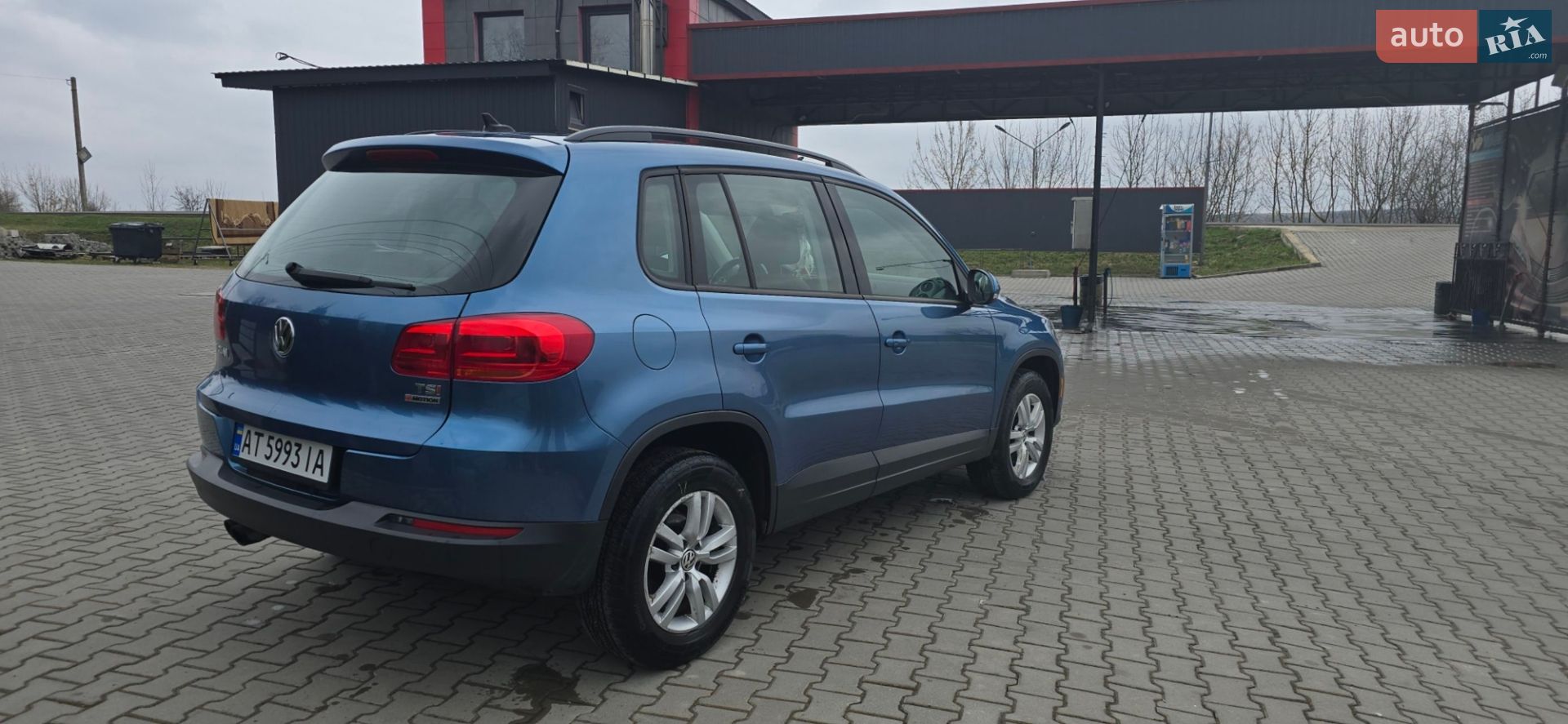 Volkswagen Tiguan 2016 VIN WVGBV7AX1HW513230 фото оголошення 9 з 12