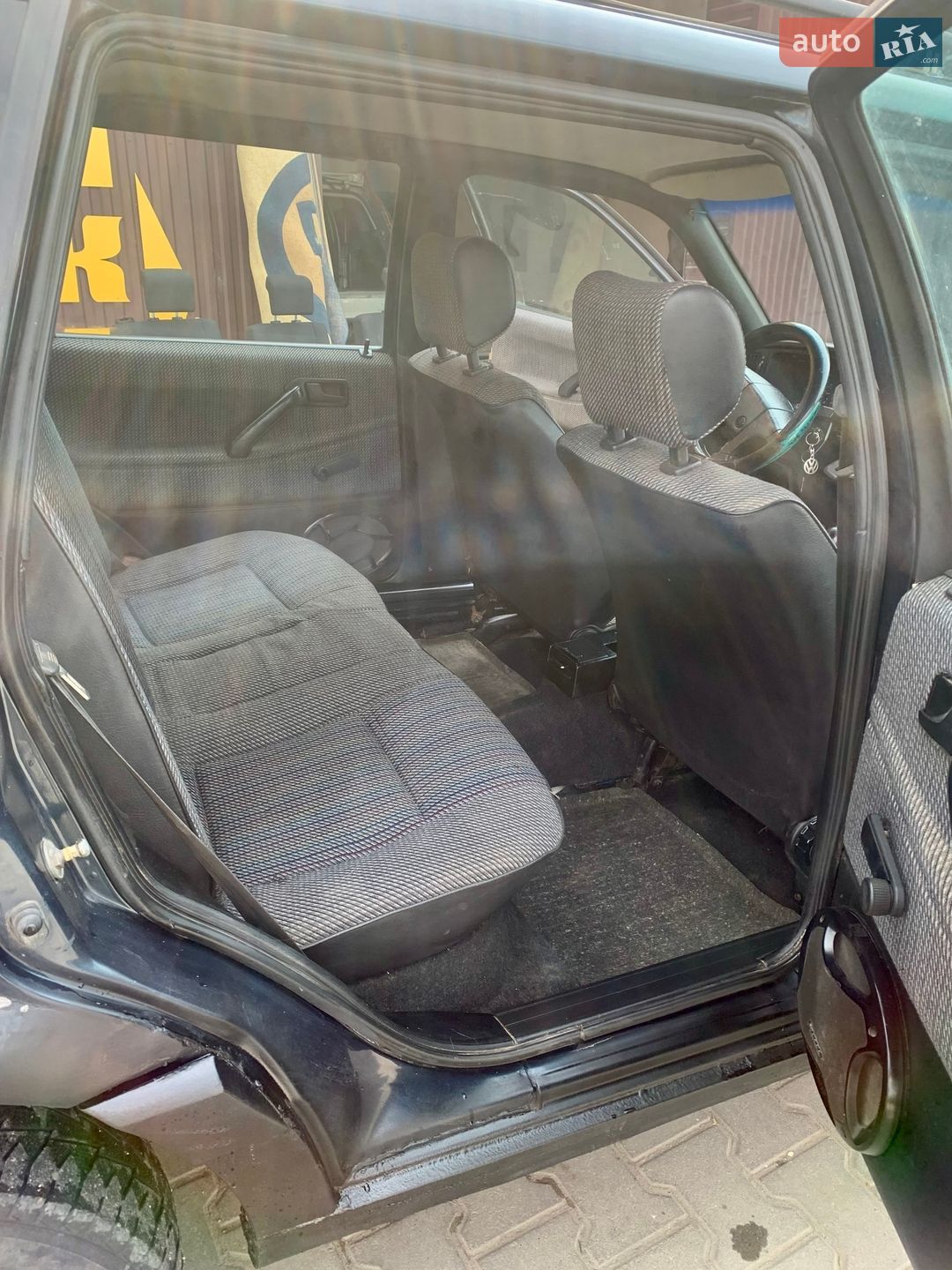 Volkswagen Passat 1991 VIN WVWZZZ31ZNE222433 фото оголошення 3 з 14