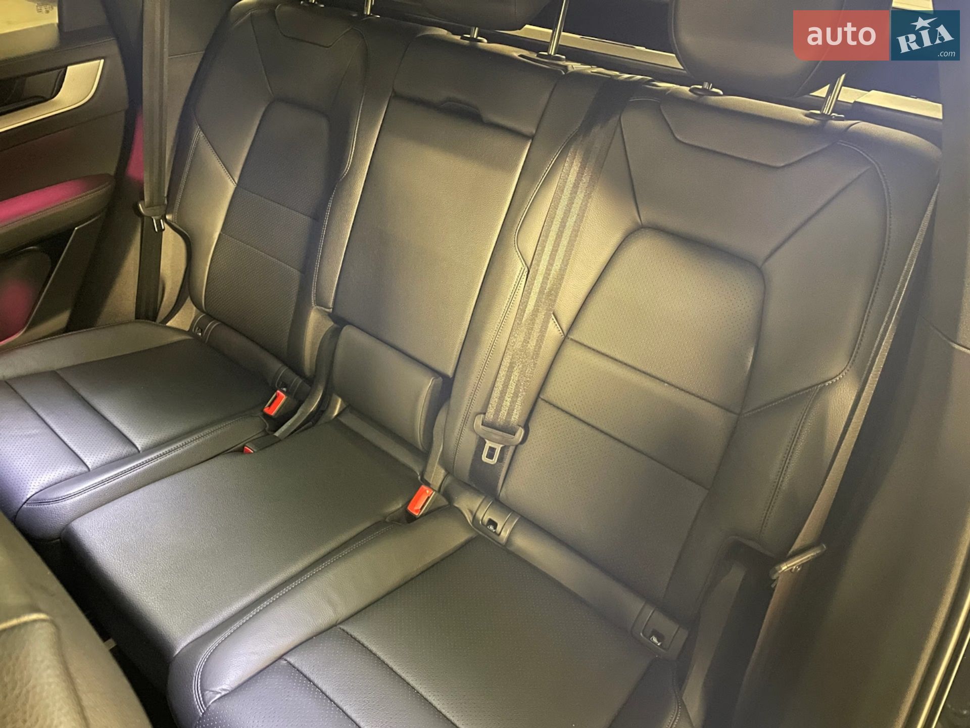 Porsche Cayenne 2023 VIN WP1ZZZ9YZRDA01873 фото оголошення 61 з 87