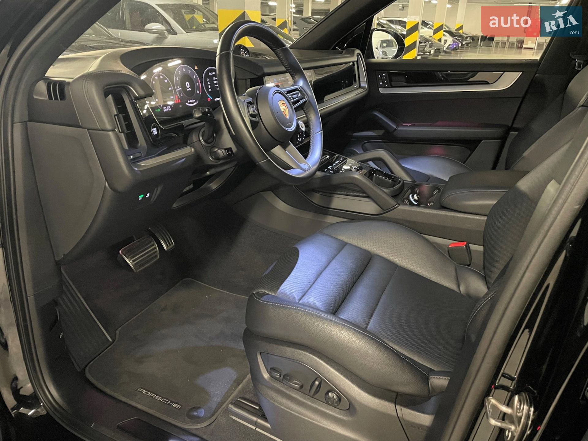 Porsche Cayenne 2023 VIN WP1ZZZ9YZRDA01873 фото оголошення 41 з 87