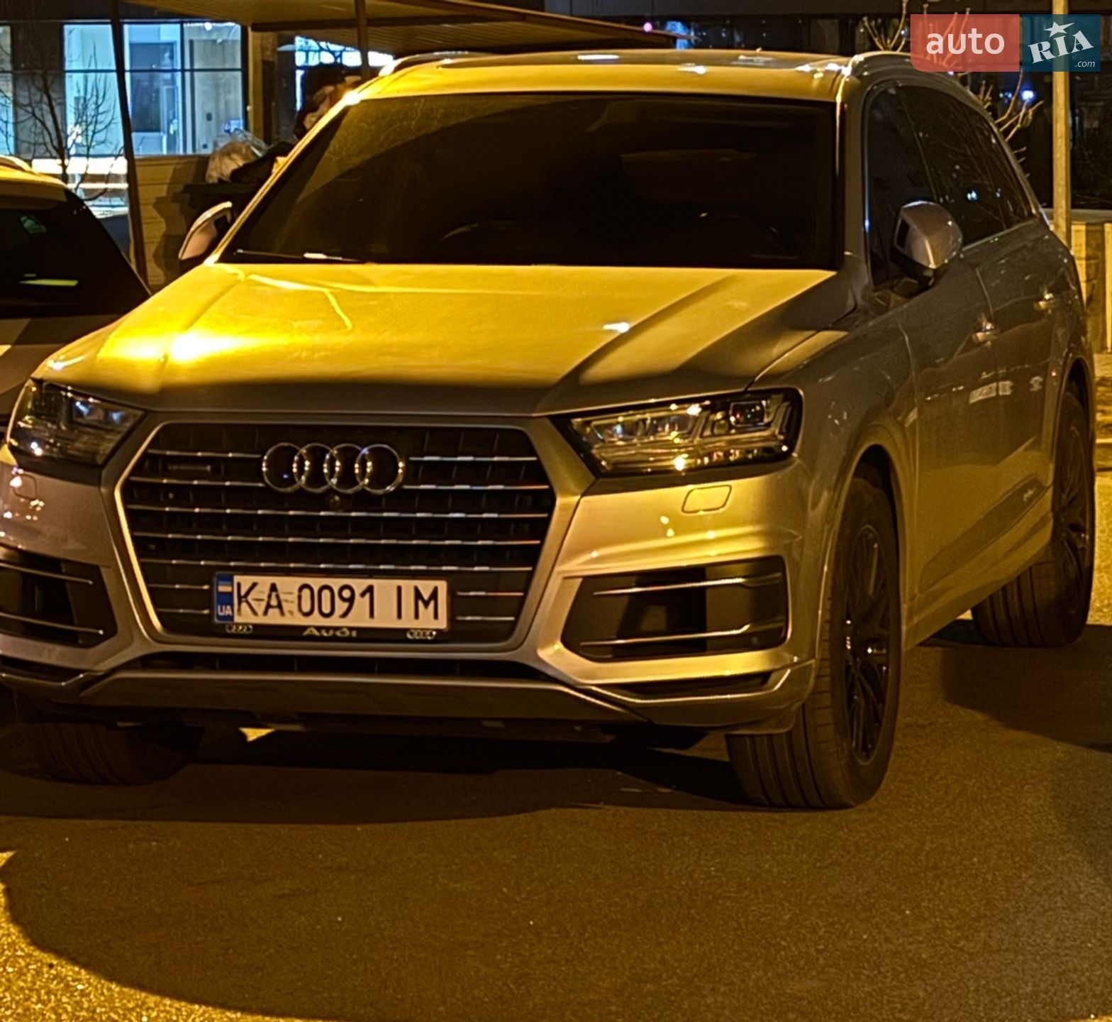 Audi Q7 2019 VIN WA1LAAF76KD033238 фото оголошення 2 з 23
