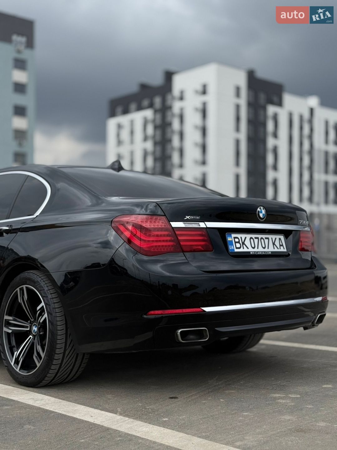 BMW 7 Series 2012 VIN WBAYC41050DZ74191 фото оголошення 4 з 13