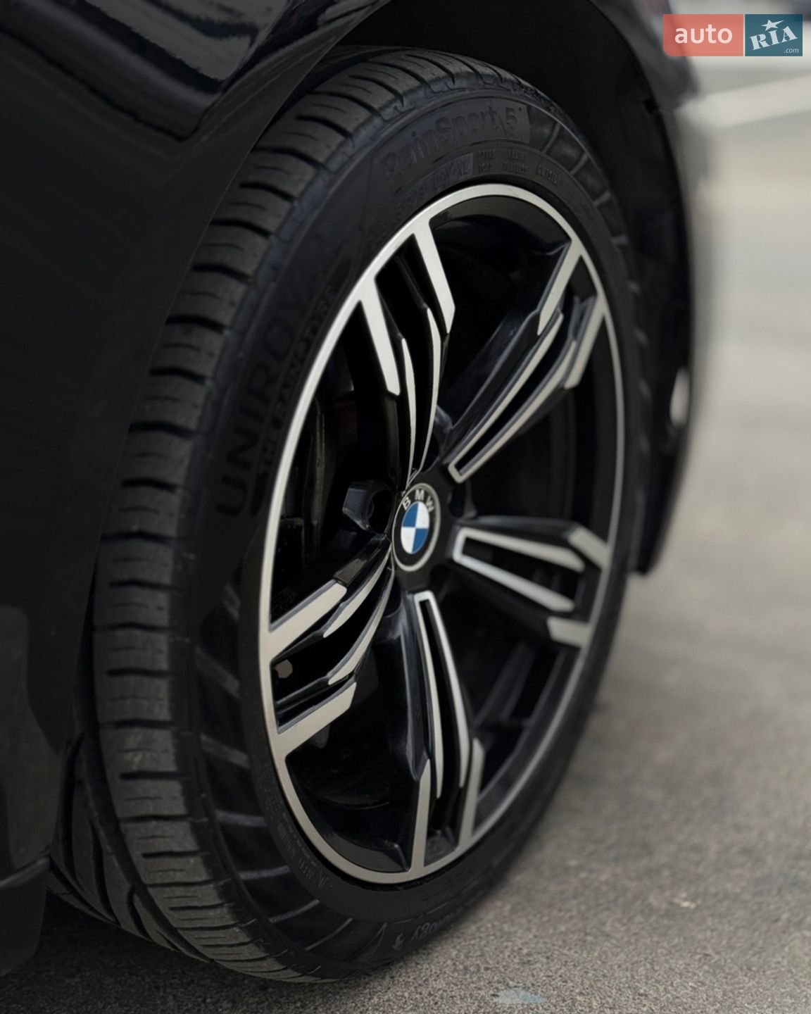 BMW 7 Series 2012 VIN WBAYC41050DZ74191 фото оголошення 7 з 13