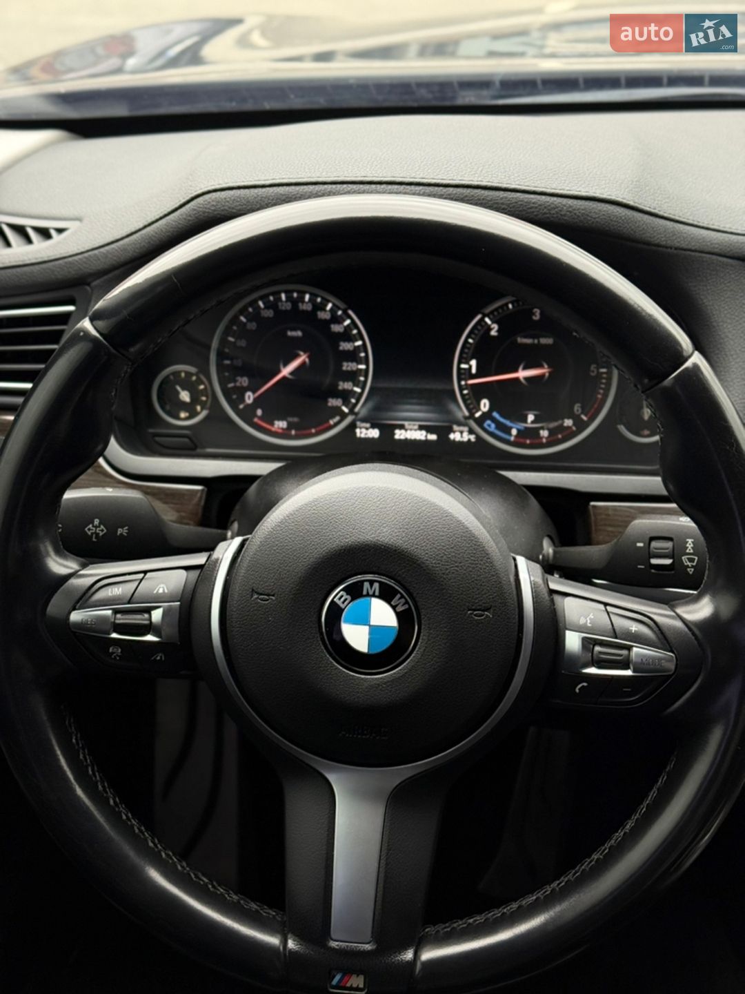 BMW 7 Series 2012 VIN WBAYC41050DZ74191 фото оголошення 11 з 13