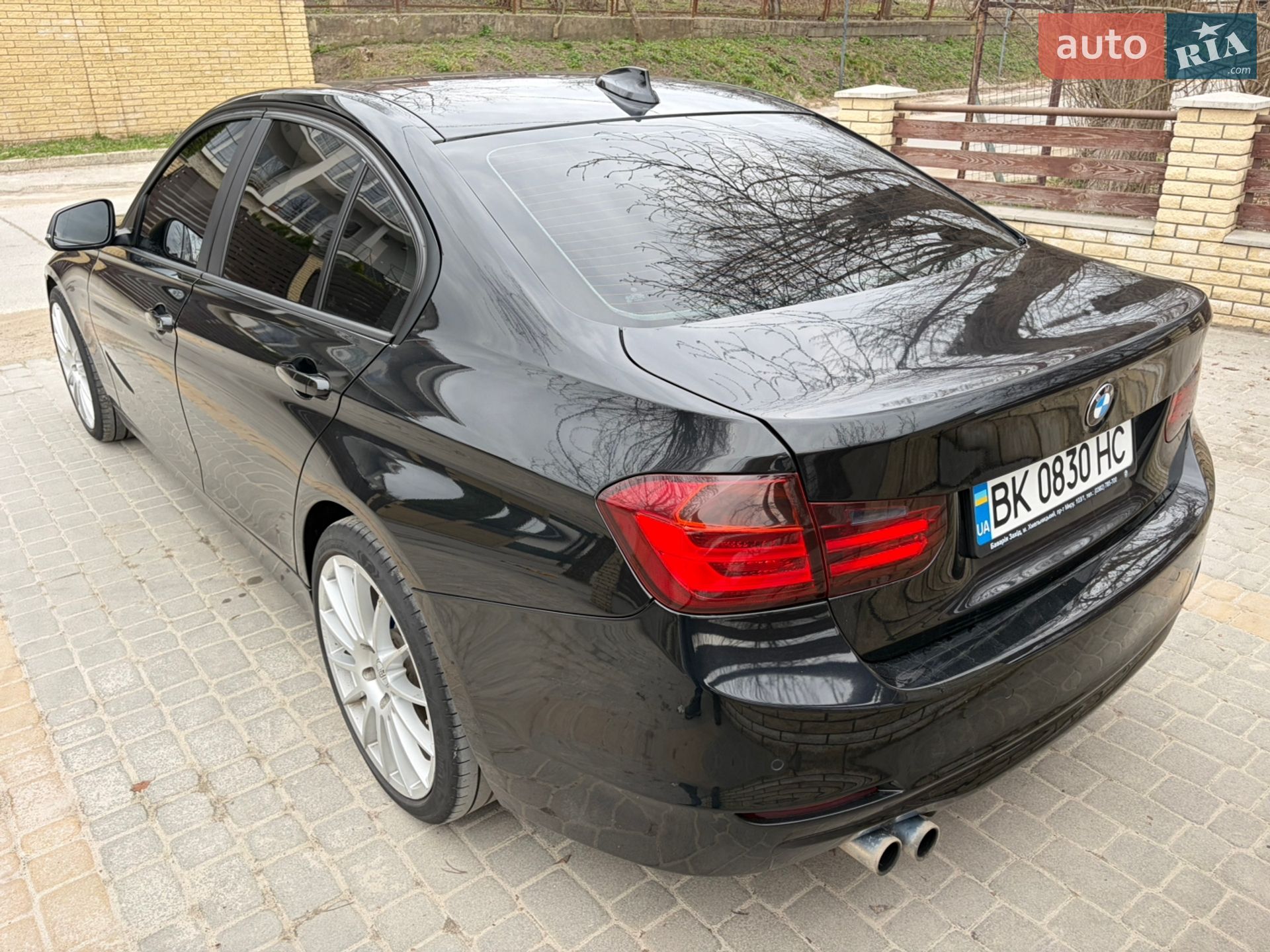 BMW 3 Series 2013 VIN WBA3E51010F571694 фото оголошення 12 з 19