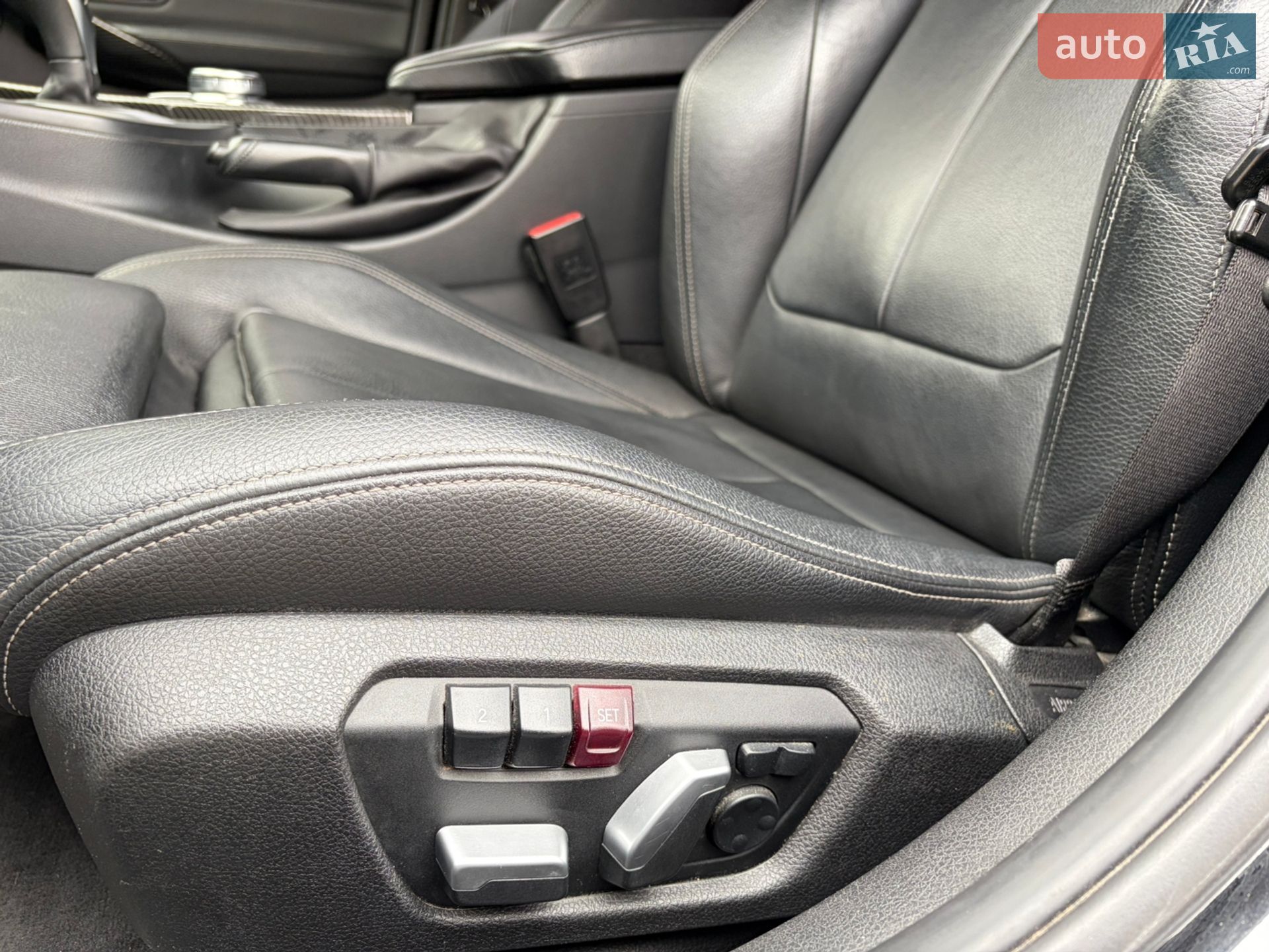 BMW 3 Series 2013 VIN WBA3E51010F571694 фото оголошення 16 з 19