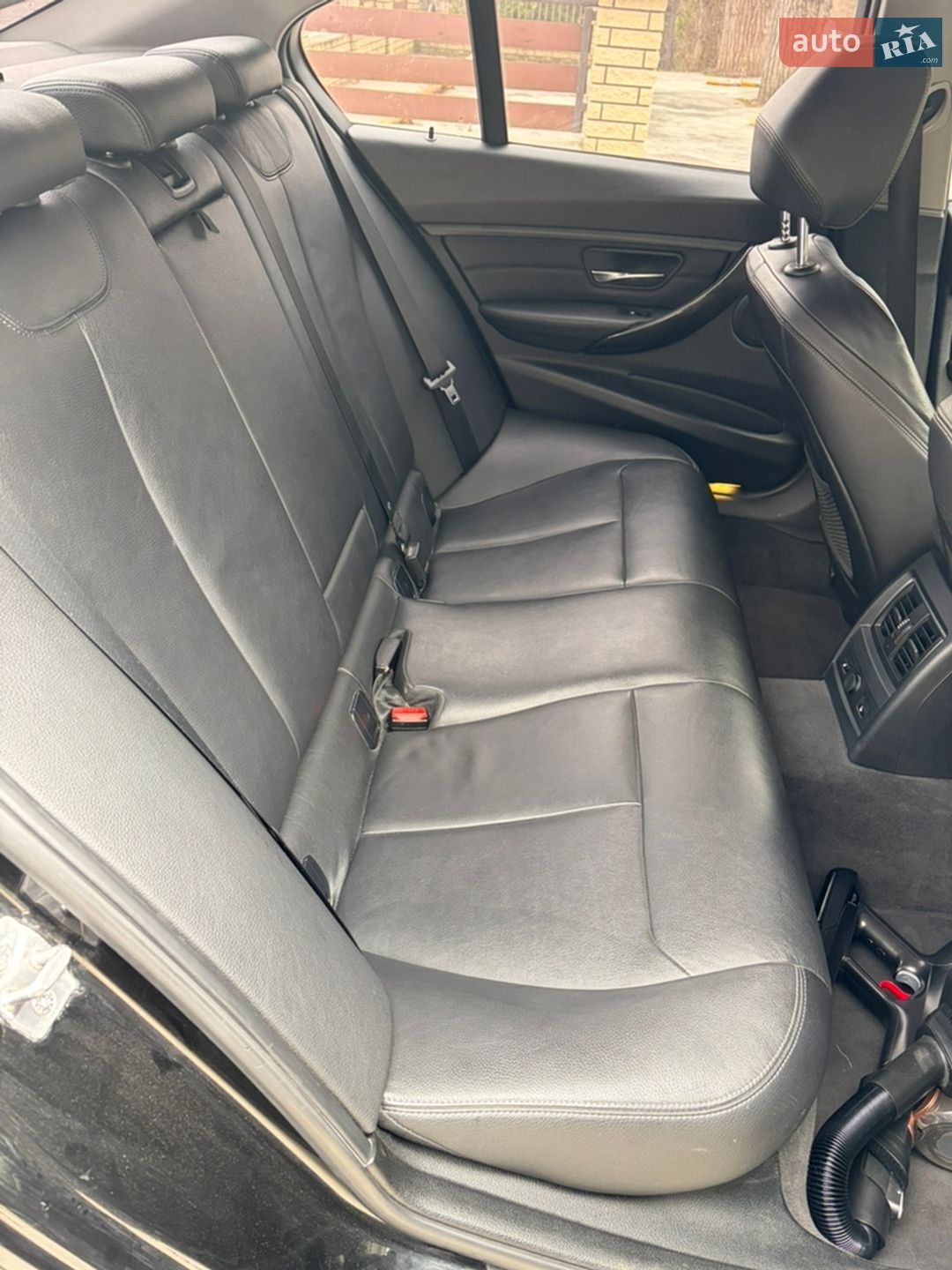 BMW 3 Series 2013 VIN WBA3E51010F571694 фото оголошення 17 з 19