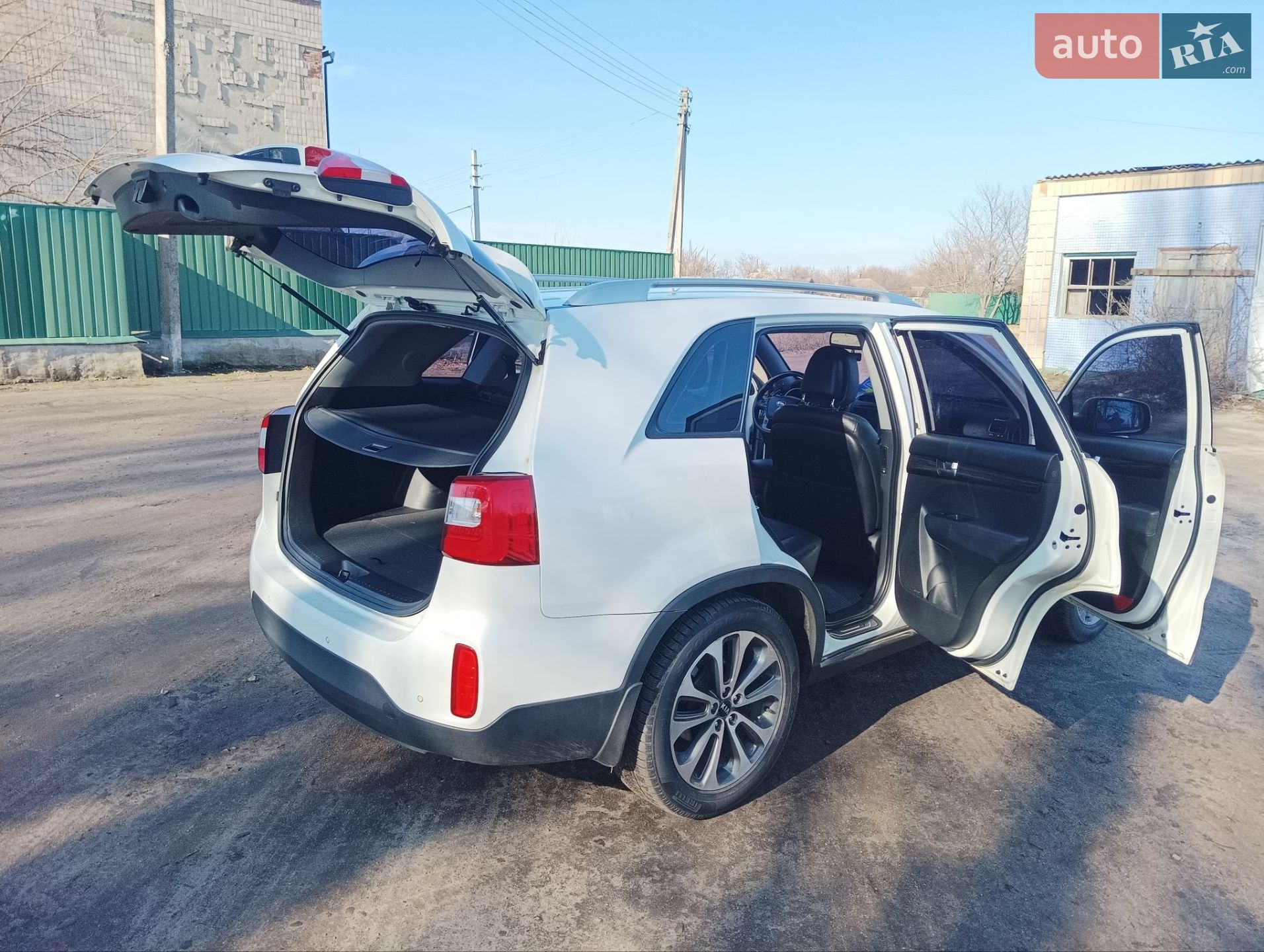Kia Sorento 2013 VIN KNAKU815BDA404379 фото оголошення 27 з 39