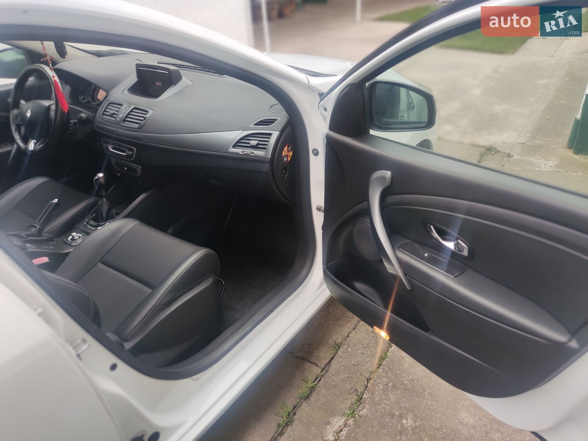Renault Megane 2016 VIN VF1KZ0C0H54956538 фото оголошення 3 з 37