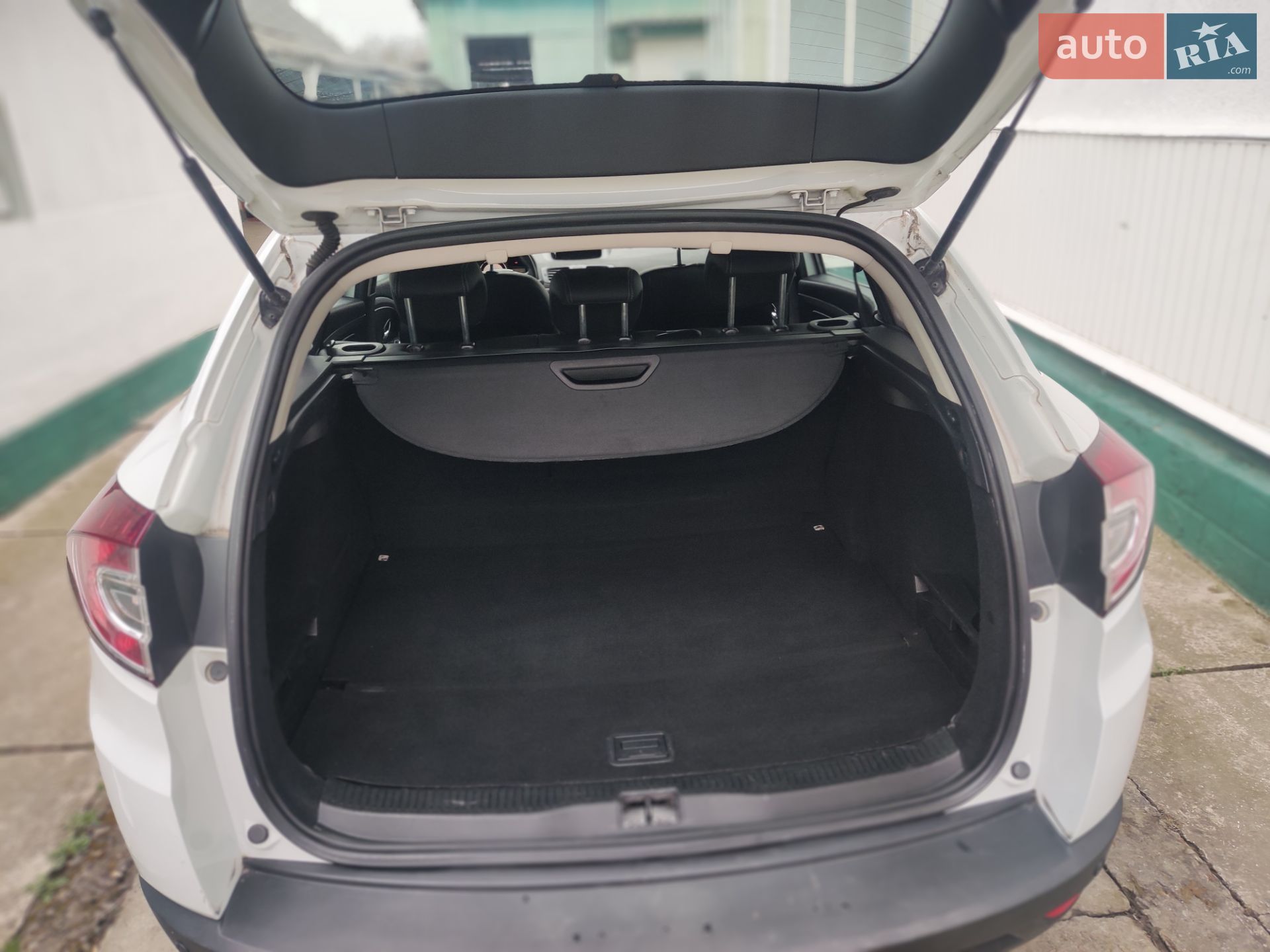 Renault Megane 2016 VIN VF1KZ0C0H54956538 фото оголошення 8 з 37