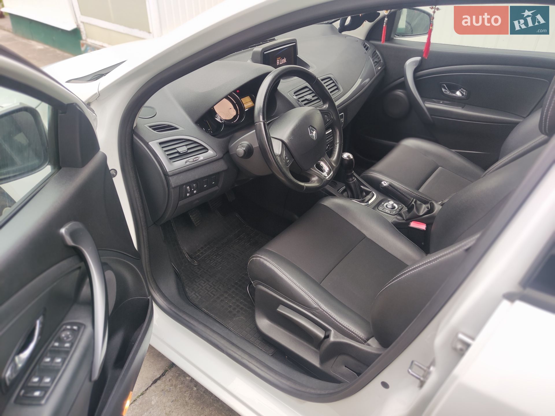 Renault Megane 2016 VIN VF1KZ0C0H54956538 фото оголошення 13 з 37
