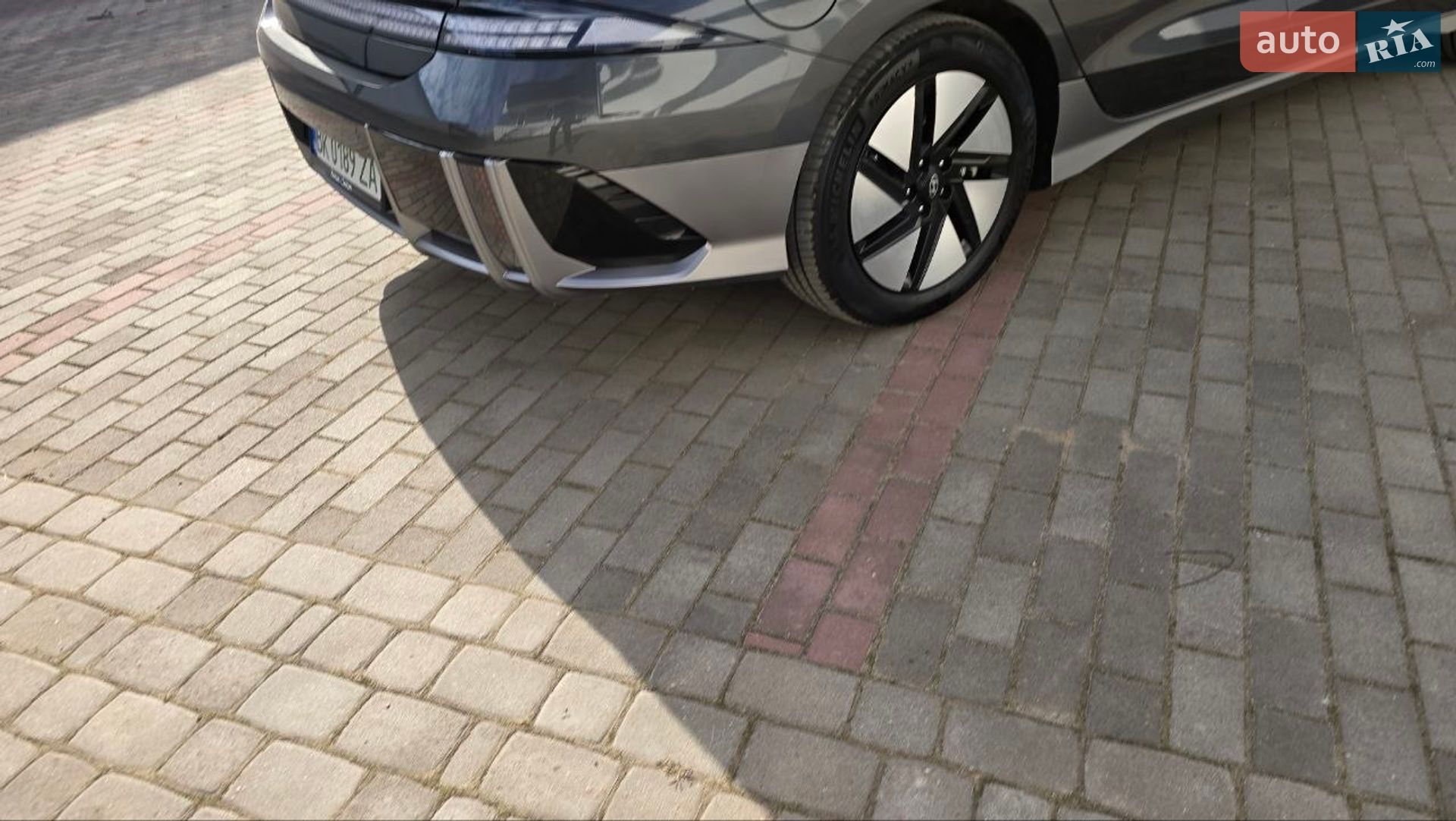 Hyundai Ioniq 6 2023 VIN KMHM241B7PA011077 фото оголошення 36 з 40