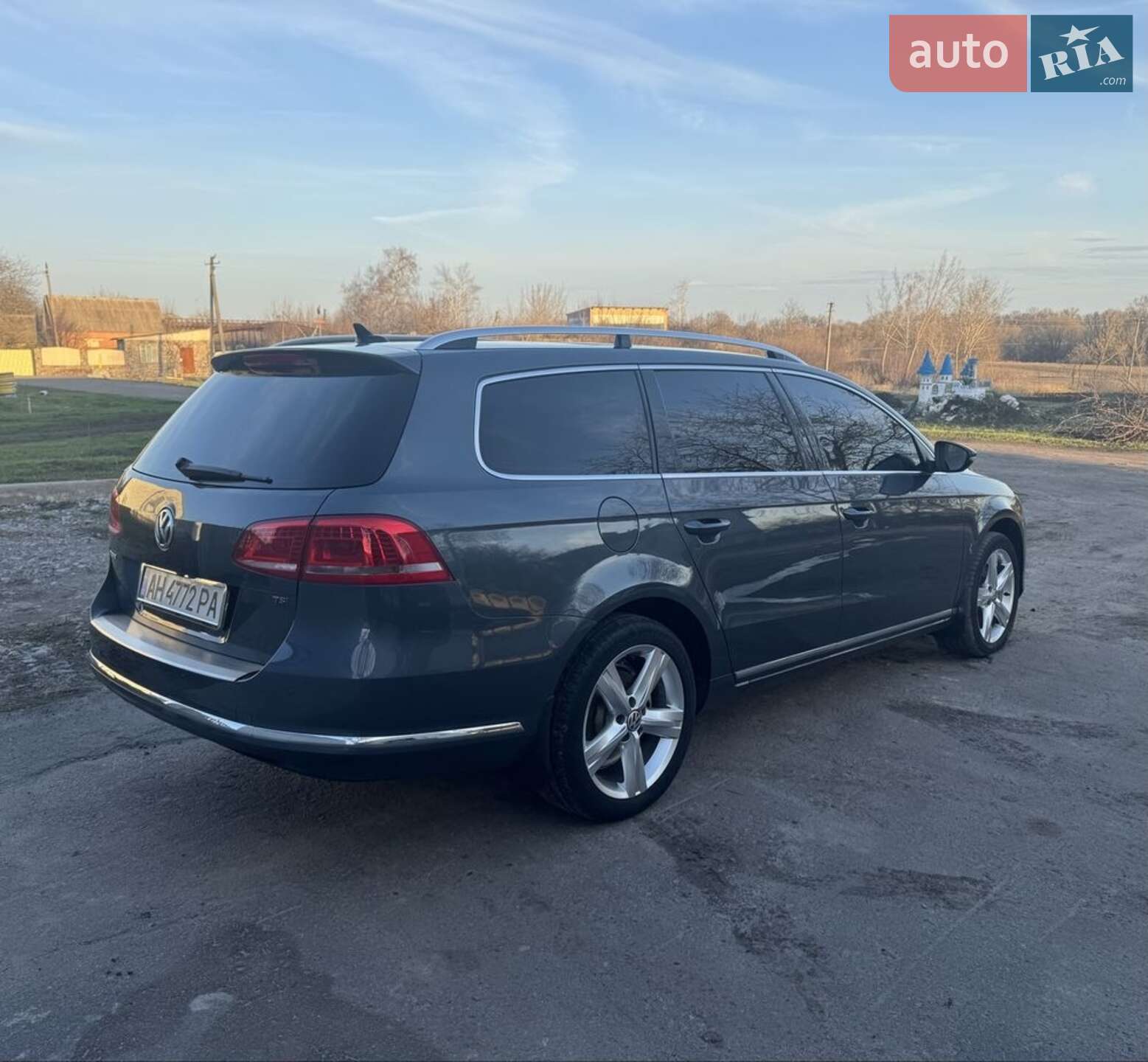 Volkswagen Passat 2011 VIN WVWZZZ3CZCE066916 фото оголошення 4 з 8