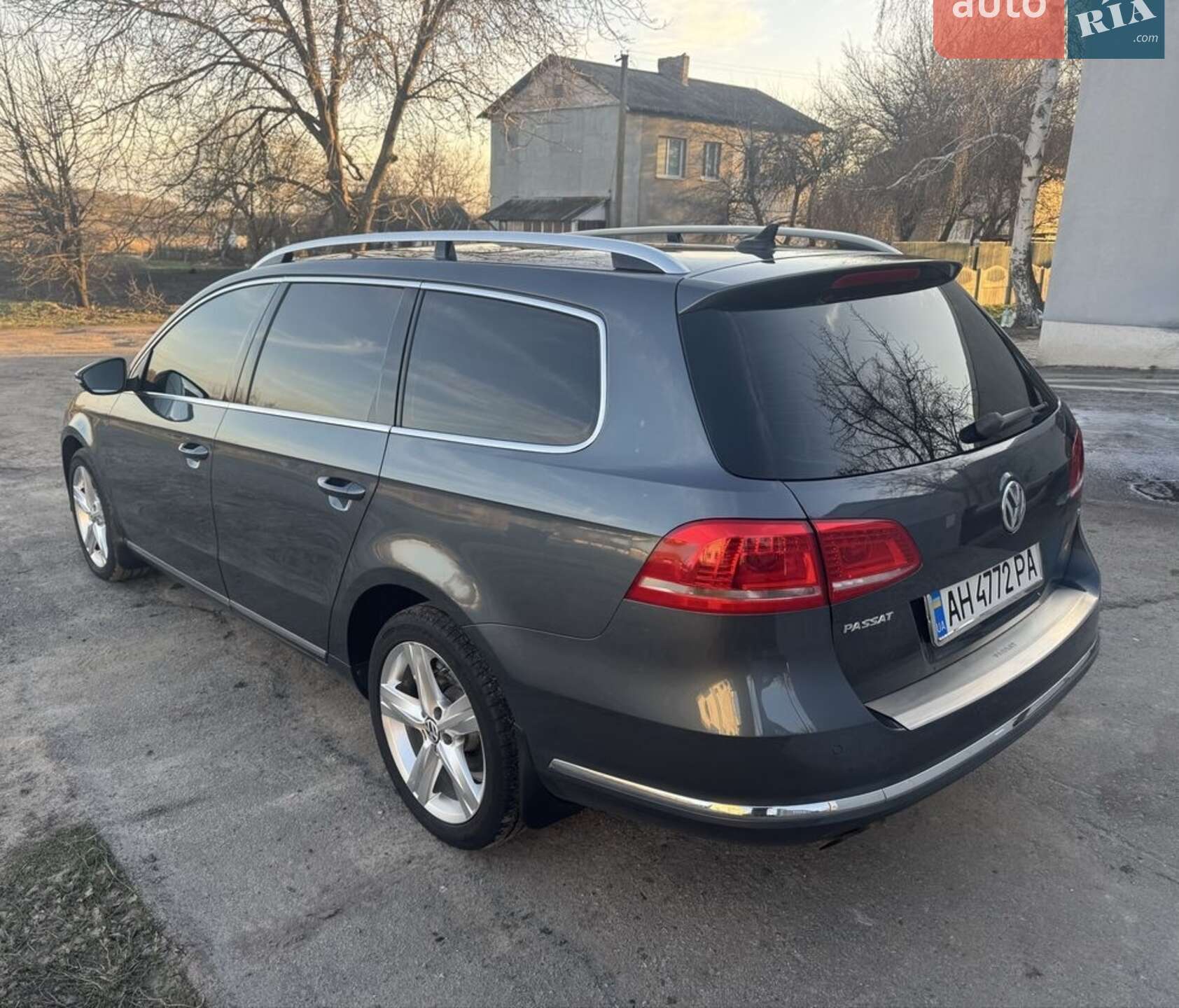 Volkswagen Passat 2011 VIN WVWZZZ3CZCE066916 фото оголошення 5 з 8