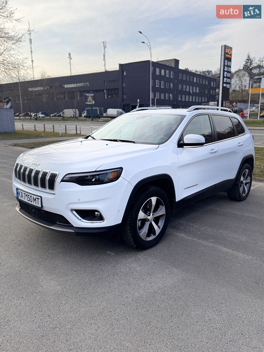 Jeep Cherokee 2020 VIN 1C4PJMDX8MD165464 фото оголошення 13 з 22