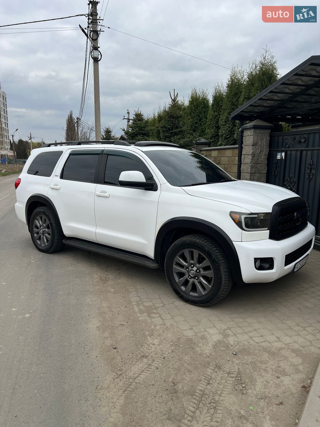 Toyota Sequoia 2013 VIN 5TDBW5G15DS076951 фото оголошення 6 з 42