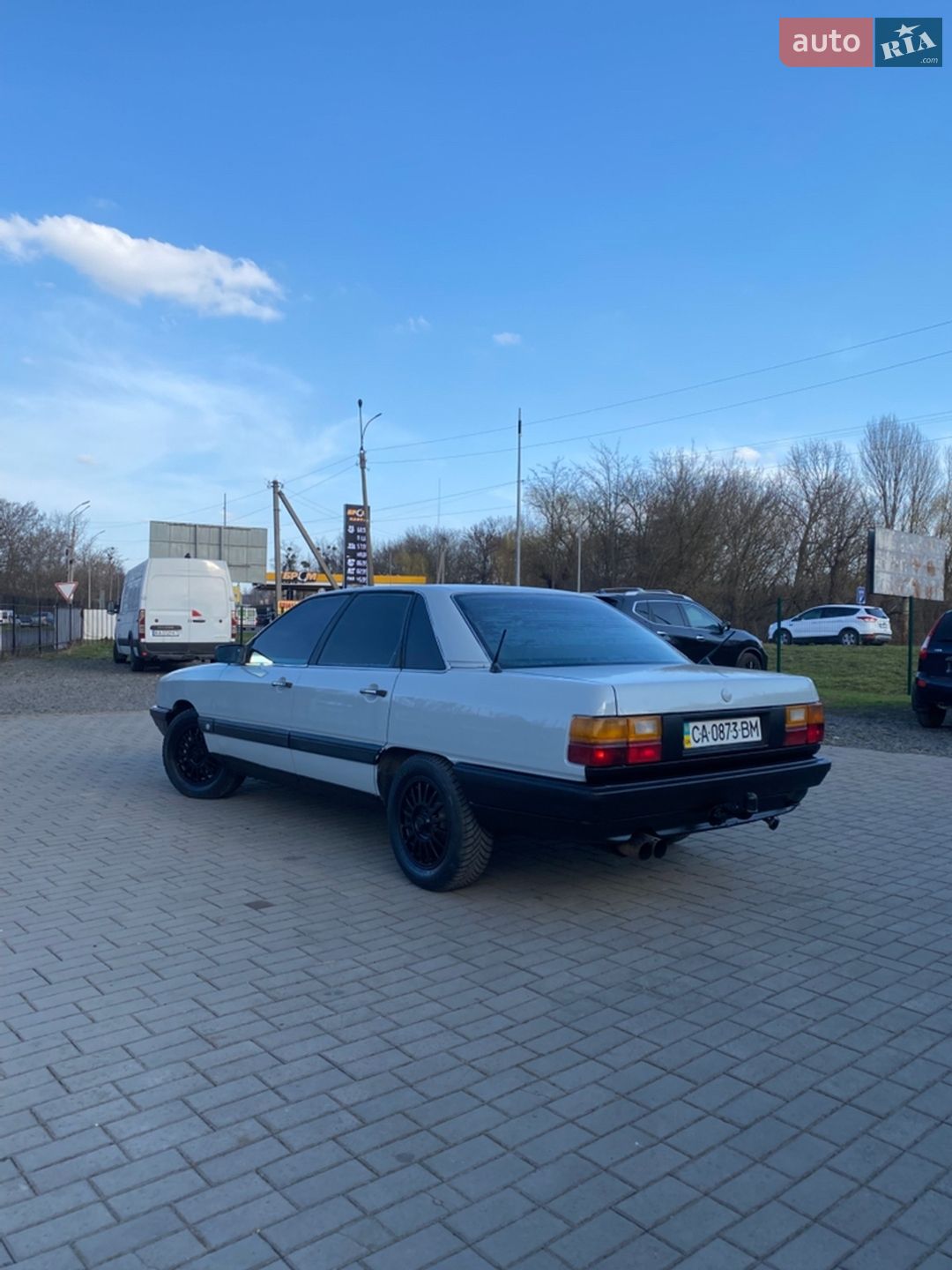 Audi 100 1987 VIN WAUZZZ44ZHN095467 фото оголошення 4 з 6