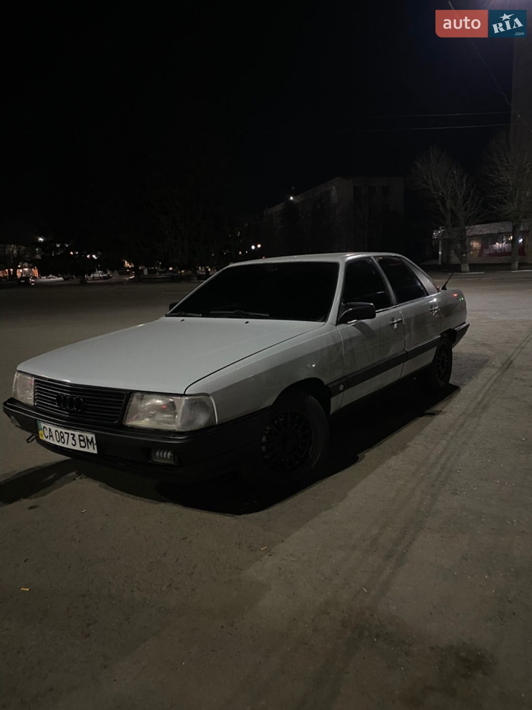 Audi 100 1987 VIN WAUZZZ44ZHN095467 фото оголошення 6 з 6
