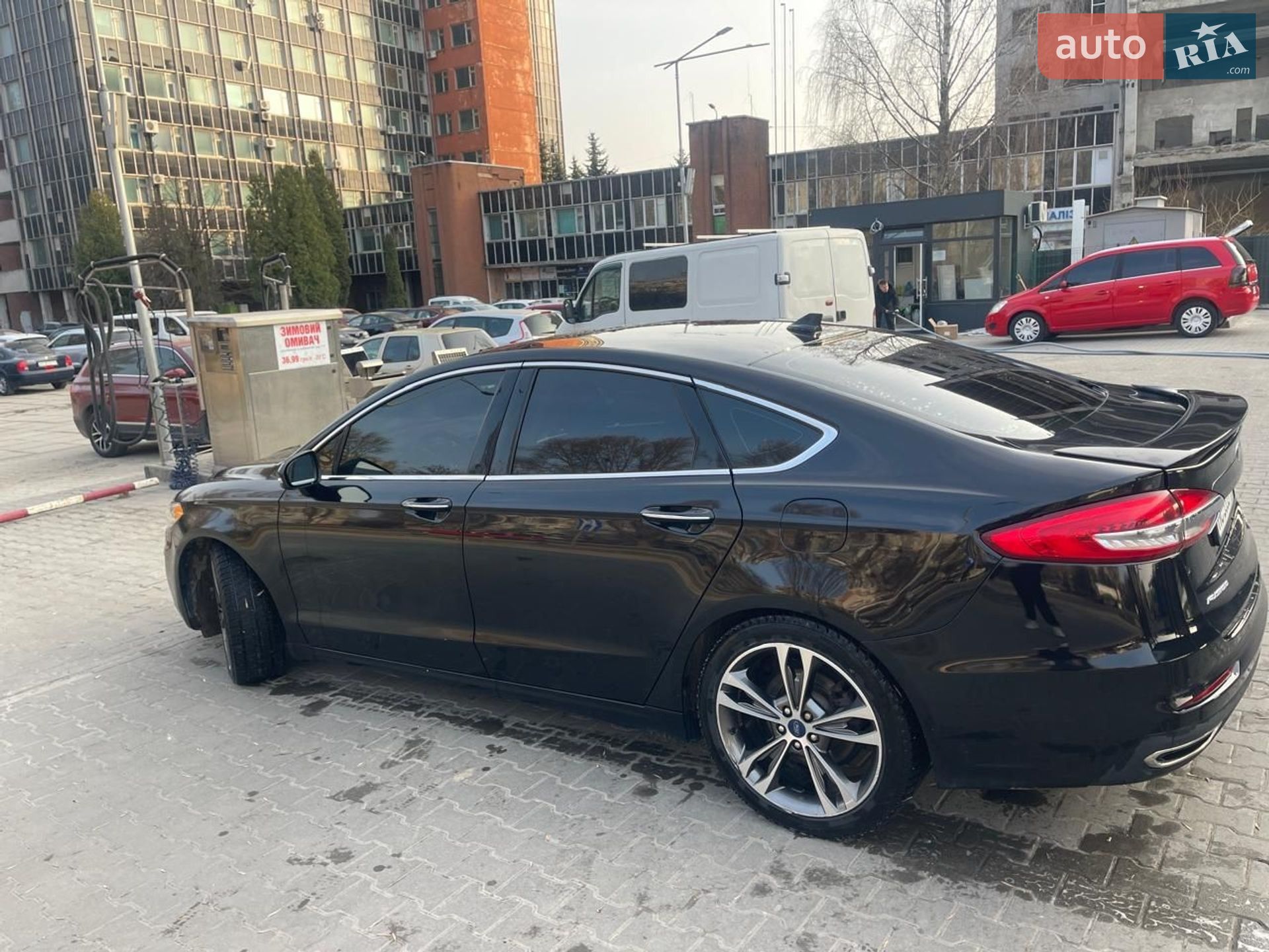 Ford Fusion 2019 VIN 3FA6P0K90LR104273 фото оголошення 14 з 21