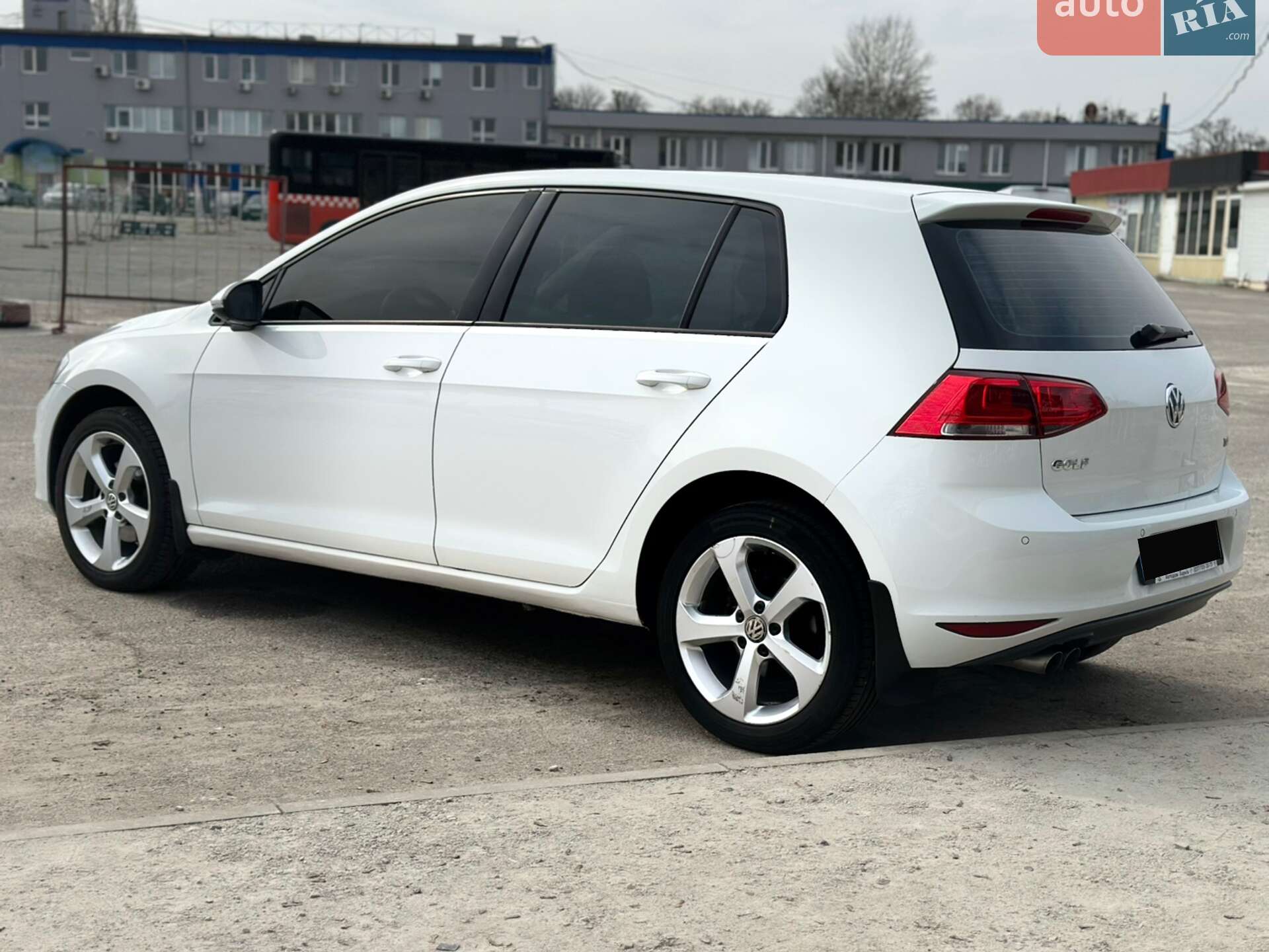 Volkswagen Golf 2013 VIN WVWZZZAUZEP009335 фото оголошення 6 з 24