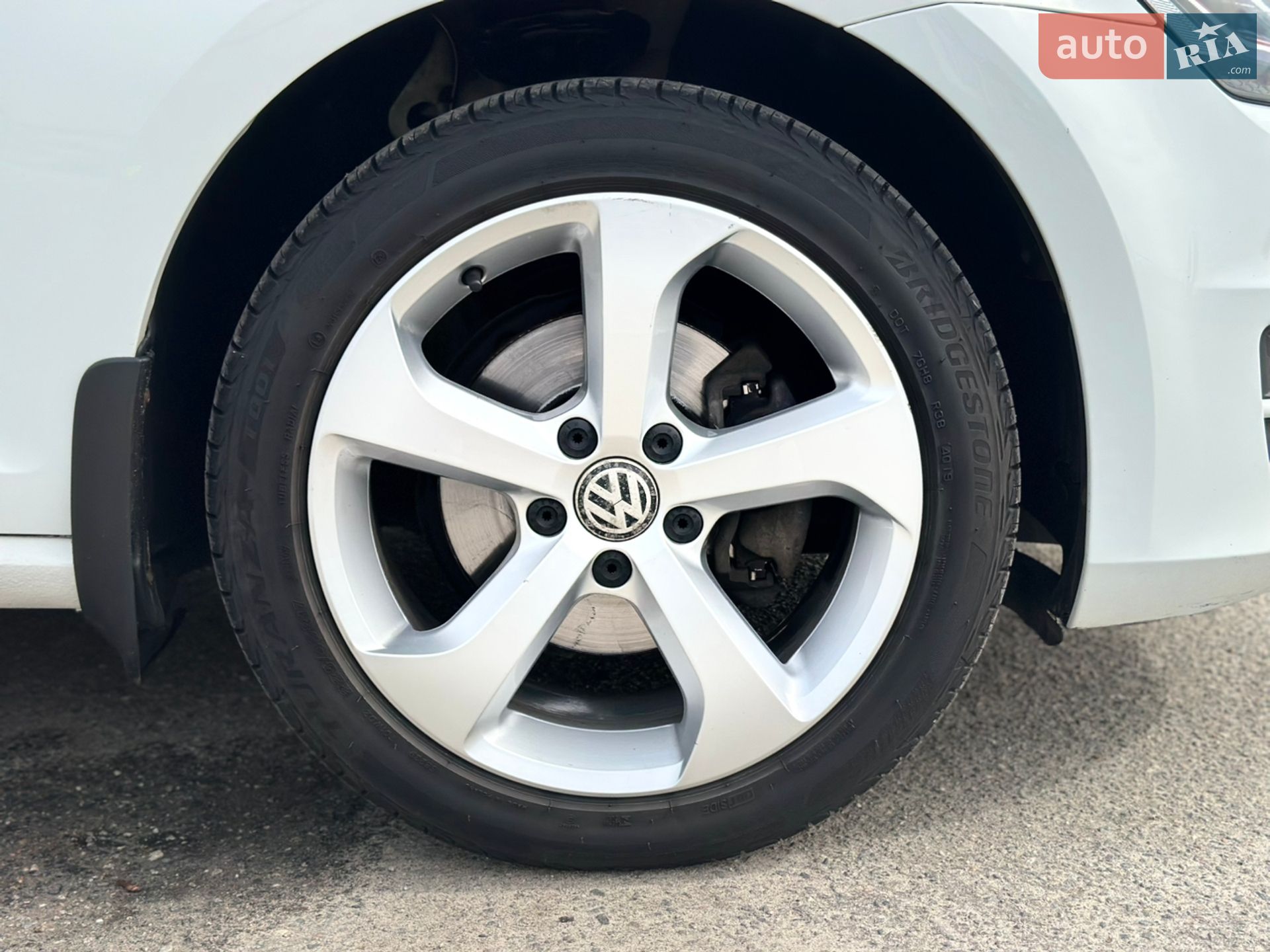Volkswagen Golf 2013 VIN WVWZZZAUZEP009335 фото оголошення 8 з 24