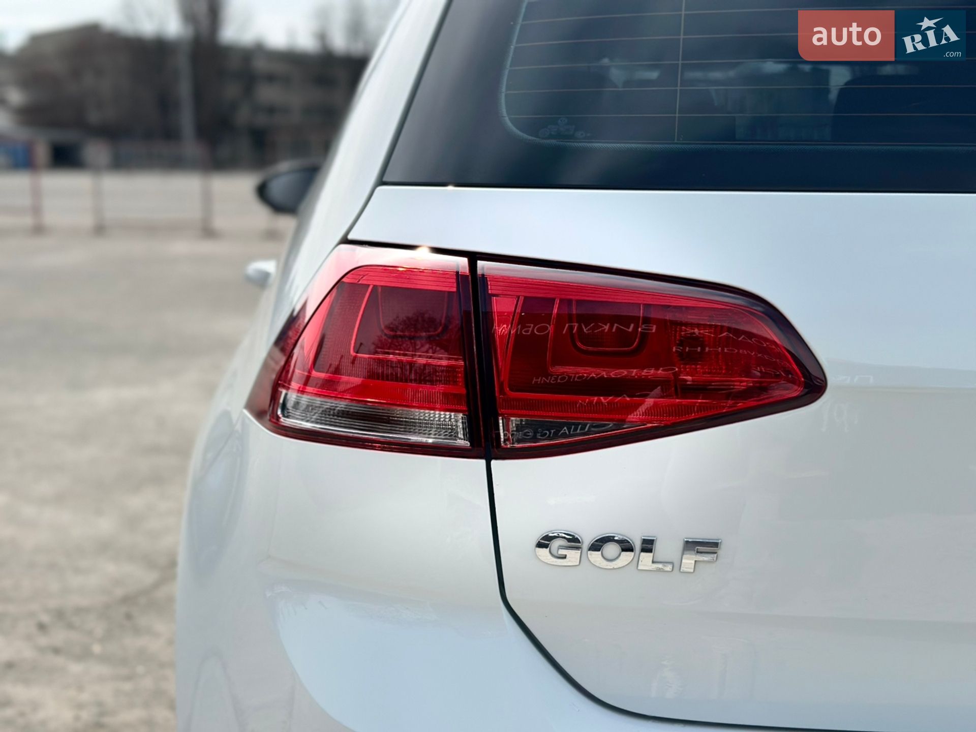 Volkswagen Golf 2013 VIN WVWZZZAUZEP009335 фото оголошення 9 з 24