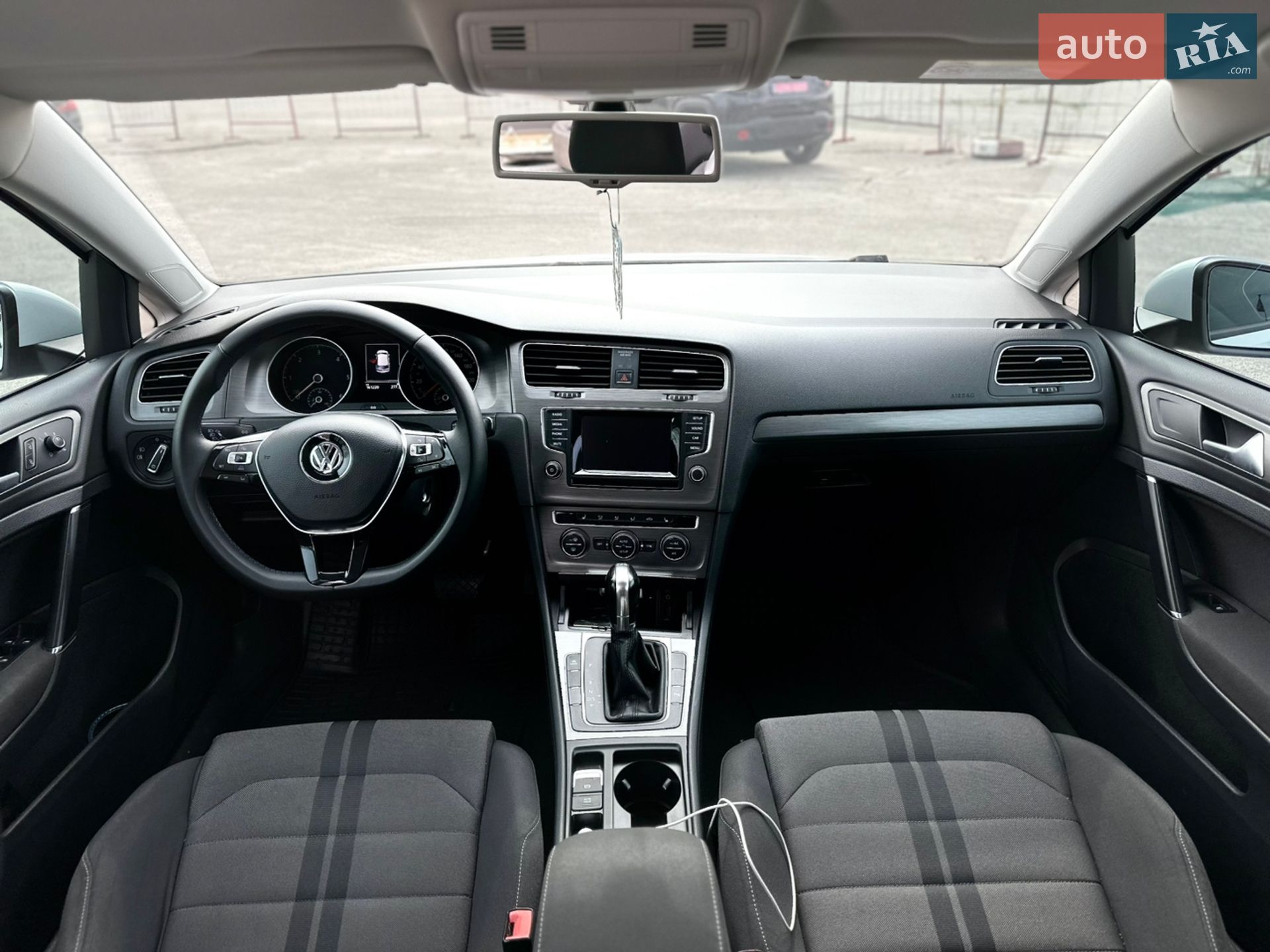 Volkswagen Golf 2013 VIN WVWZZZAUZEP009335 фото оголошення 15 з 24