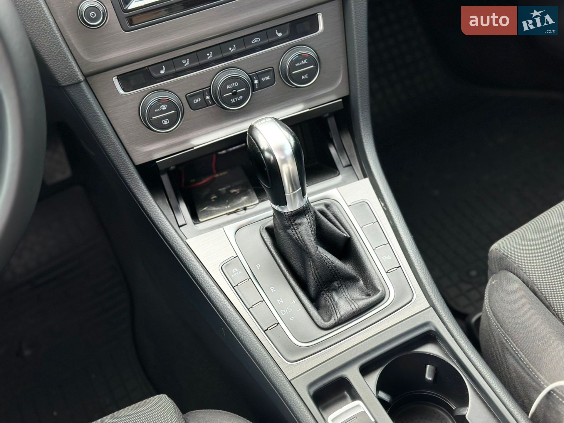 Volkswagen Golf 2013 VIN WVWZZZAUZEP009335 фото оголошення 19 з 24