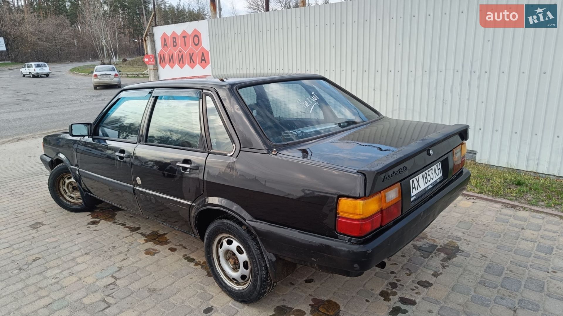 Audi 80 1985 VIN WAUZZZ81ZFA067906 фото оголошення 3 з 9