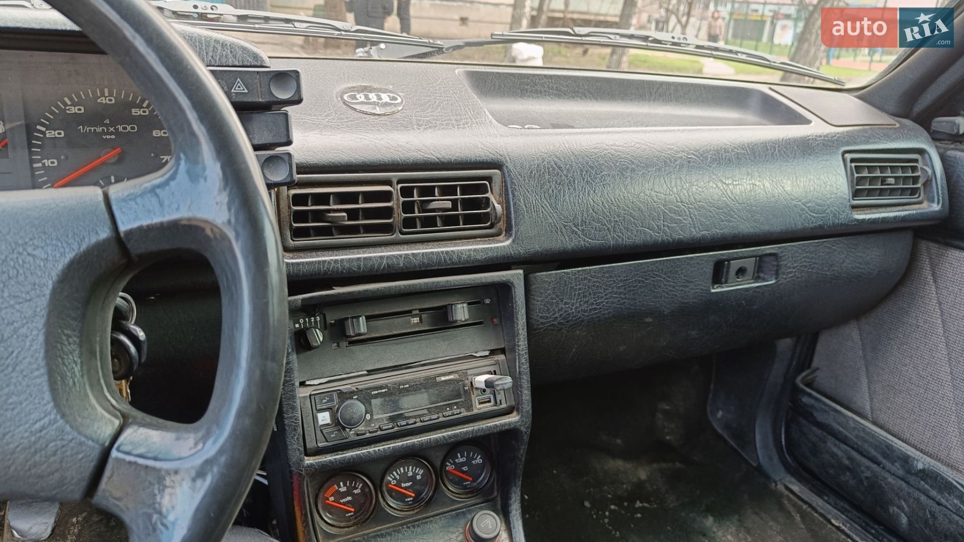 Audi 80 1985 VIN WAUZZZ81ZFA067906 фото оголошення 8 з 9