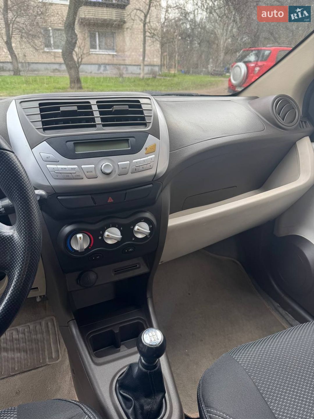Zotye Z100 2015 VIN LJ8A2A5C4G0000355 фото оголошення 6 з 21