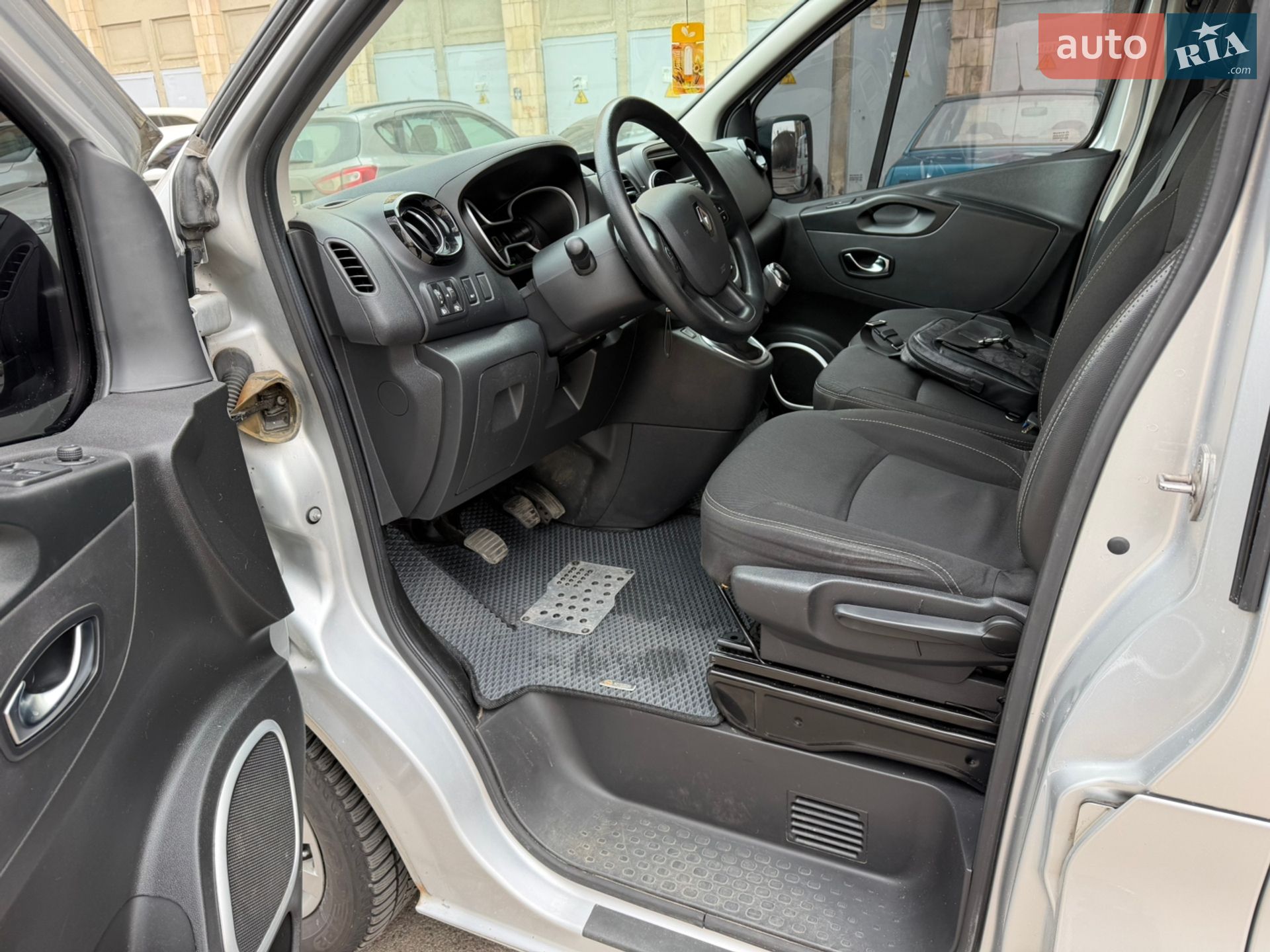 Renault Trafic 2020 VIN VF1JL000565485824 фото оголошення 10 з 17