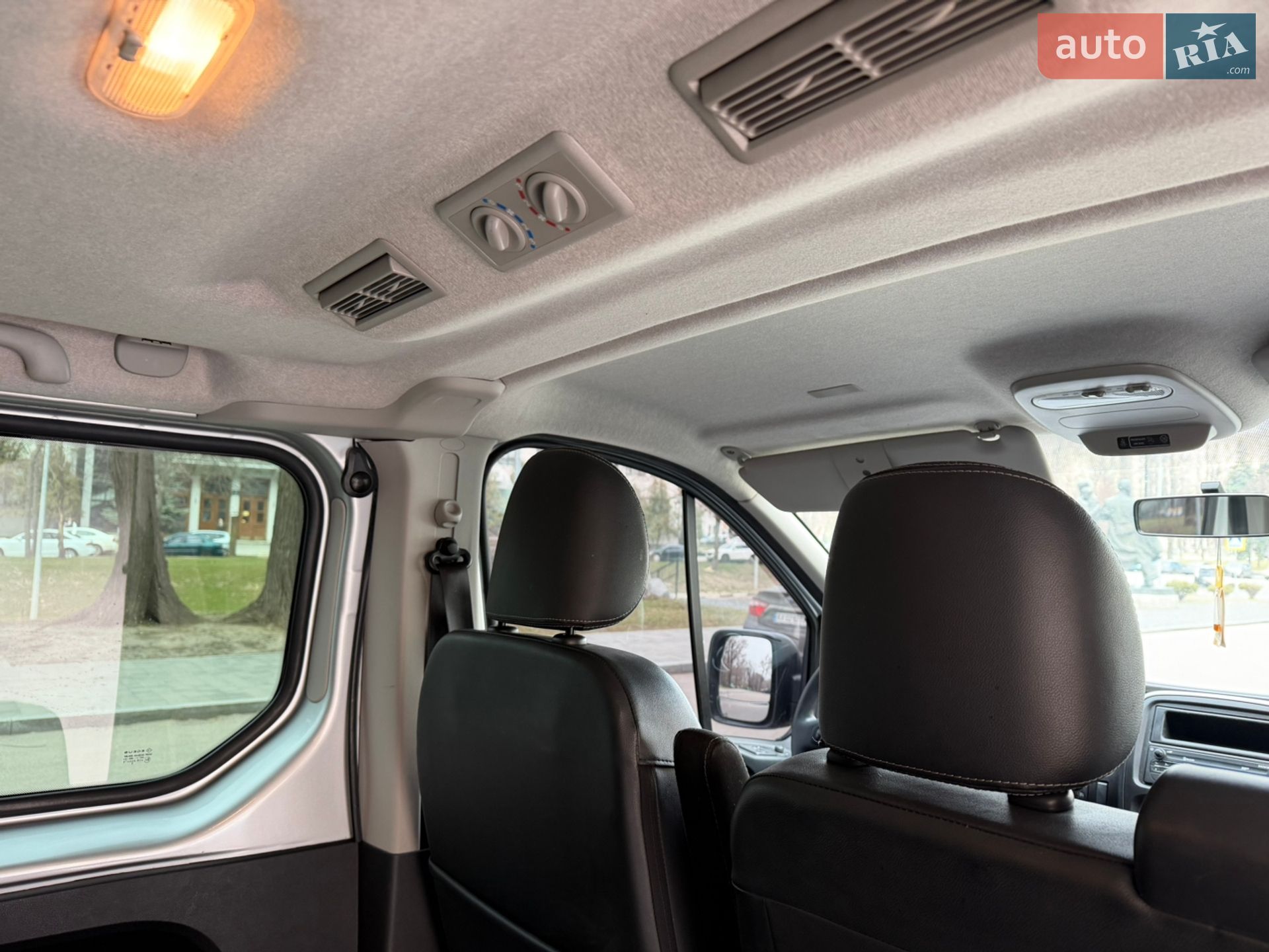Renault Trafic 2020 VIN VF1JL000565485824 фото оголошення 13 з 17