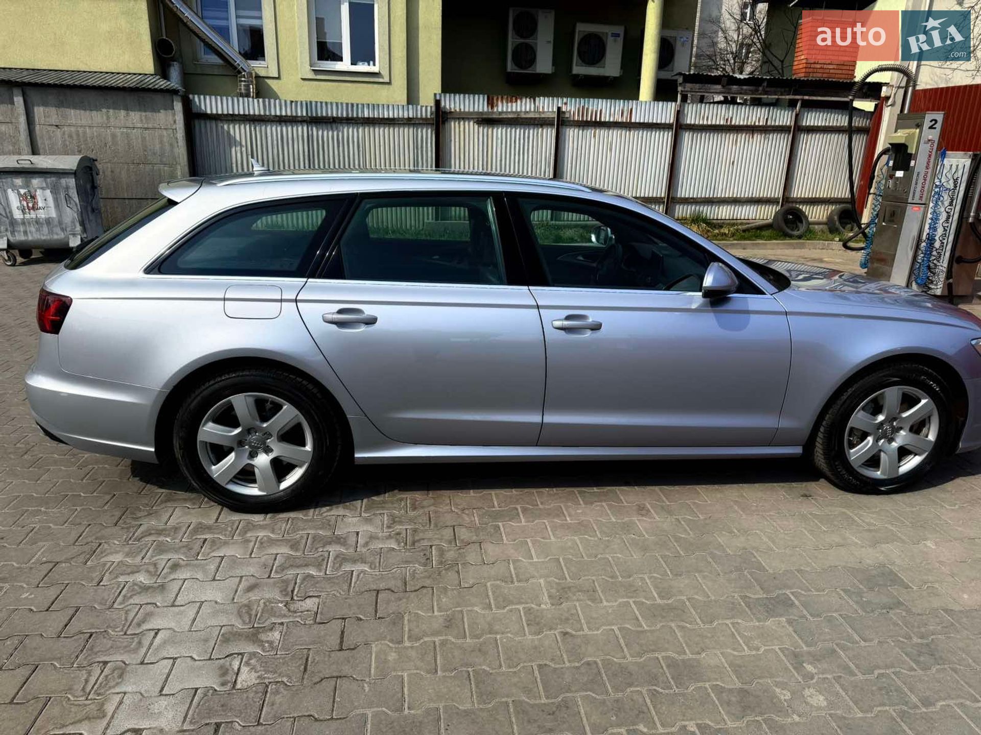 Audi A6 2015 VIN WAUZZZ4G5GN059225 фото оголошення 11 з 19