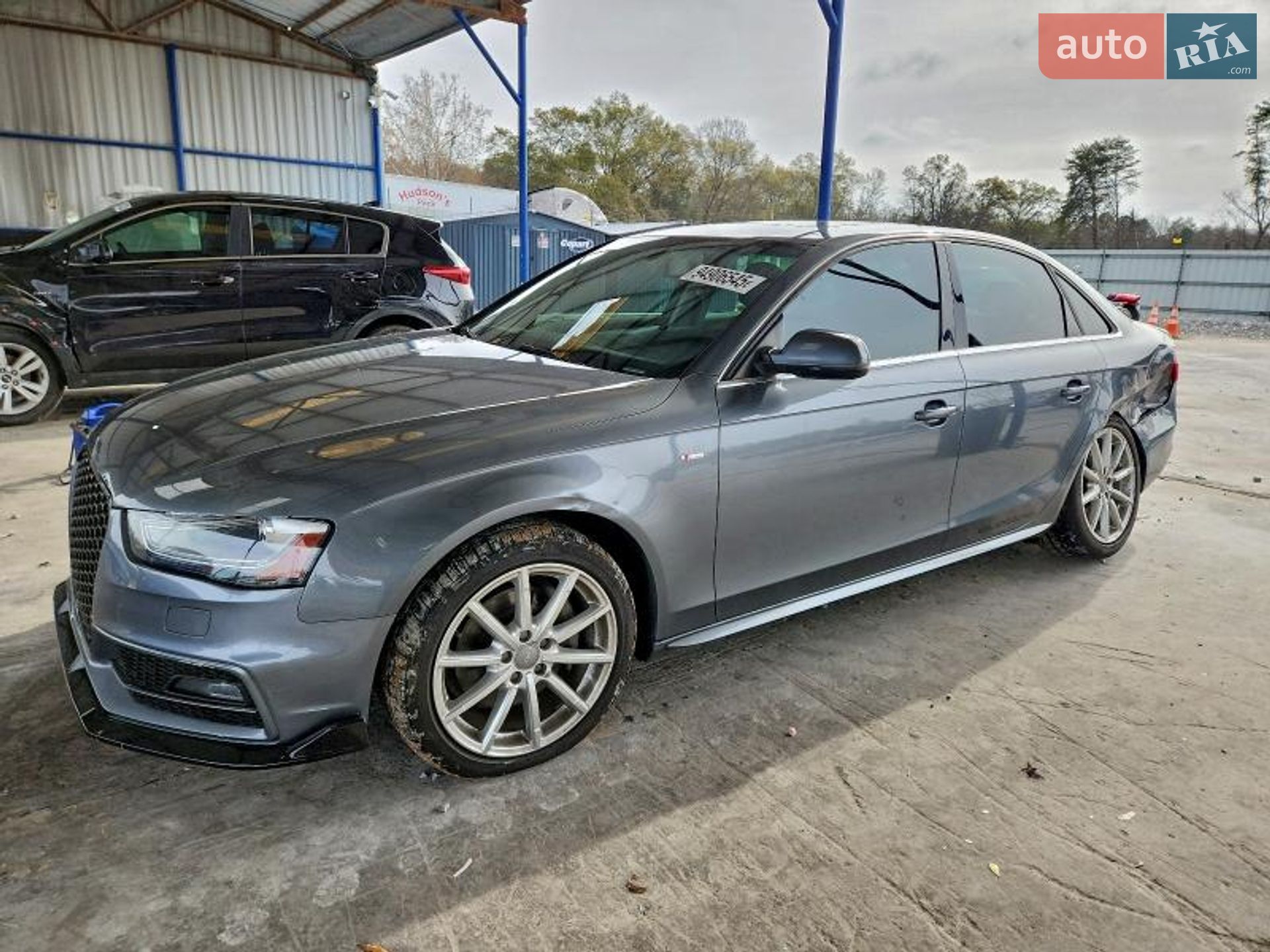 Audi A4 2015 VIN WAUBFAFL3GN012247 фото оголошення 2 з 12